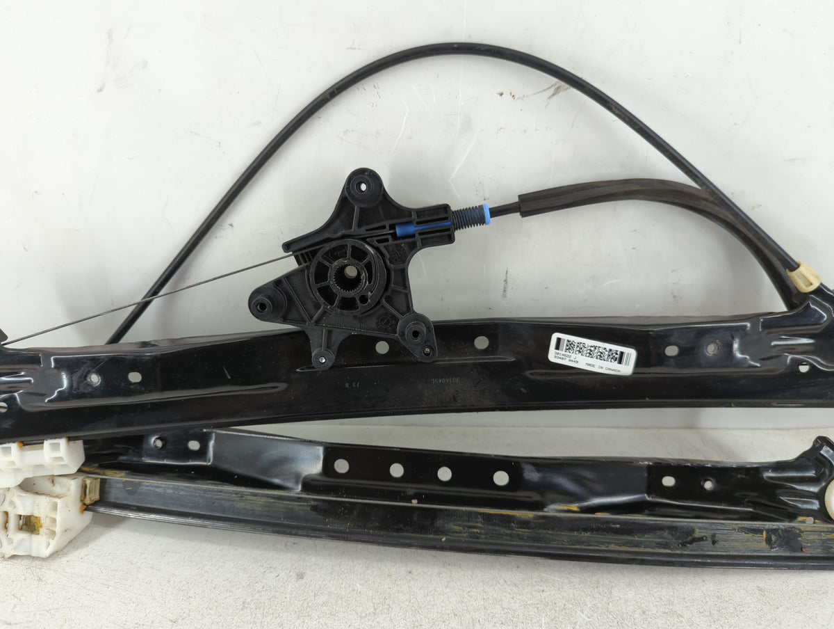 2008 Chrysler Town & Country Used Window Regulator Passenger Front 939366 - Oemusedautoparts1.com