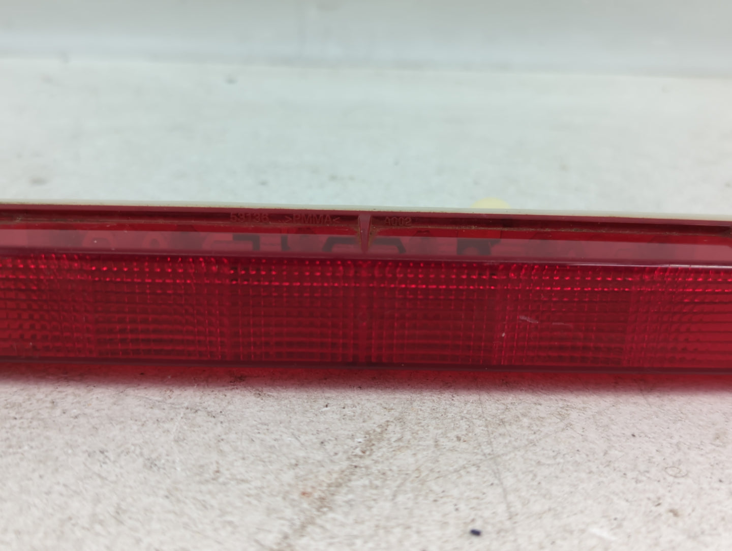 2008 Chrysler Town & Country Third Brake Light Tail Light Fits OEM Used Auto Parts - Oemusedautoparts1.com