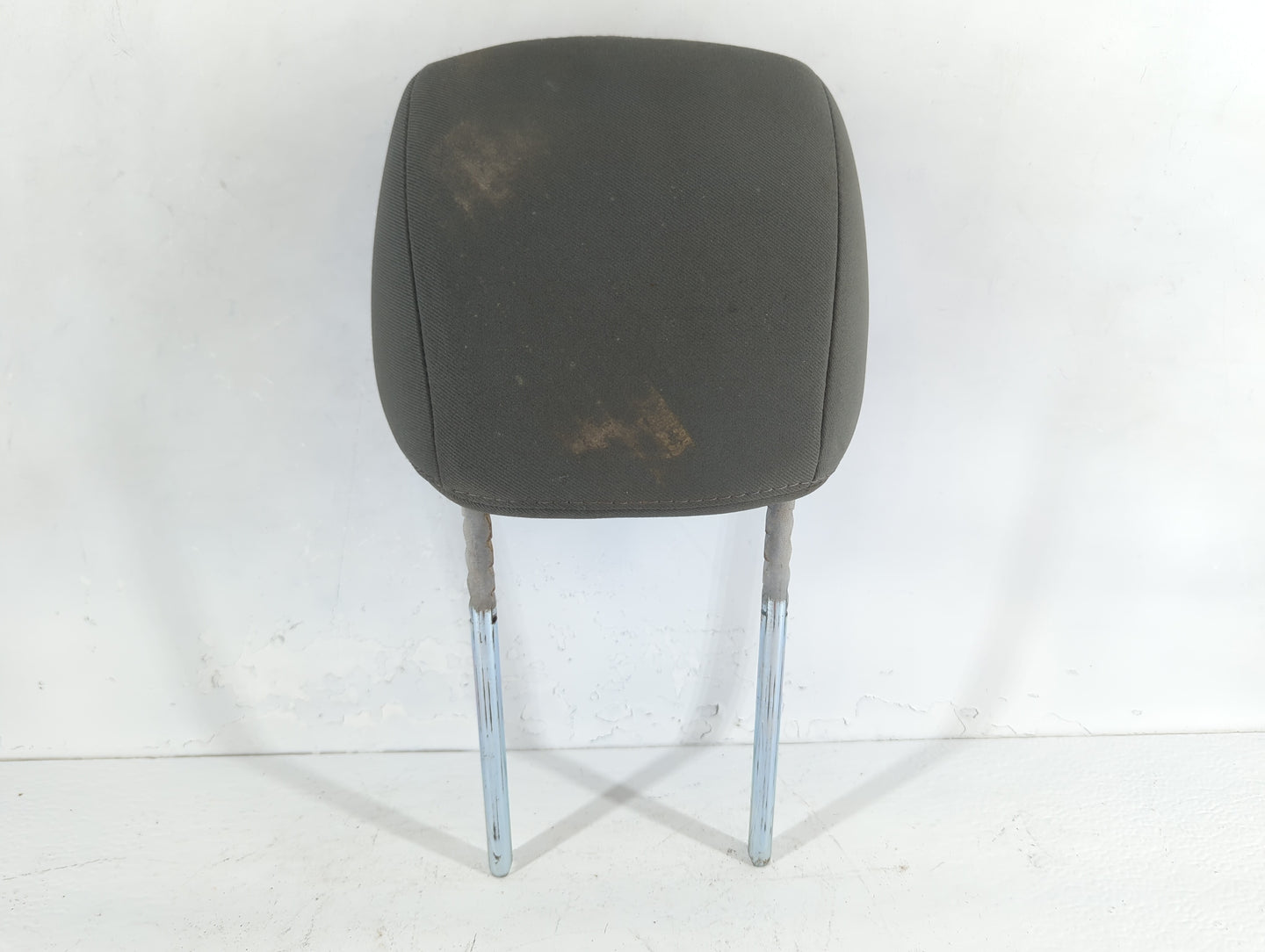 2008 Chrysler Town & Country Headrest Head Rest Front Driver Passenger Seat Fits OEM Used Auto Parts - Oemusedautoparts1.com
