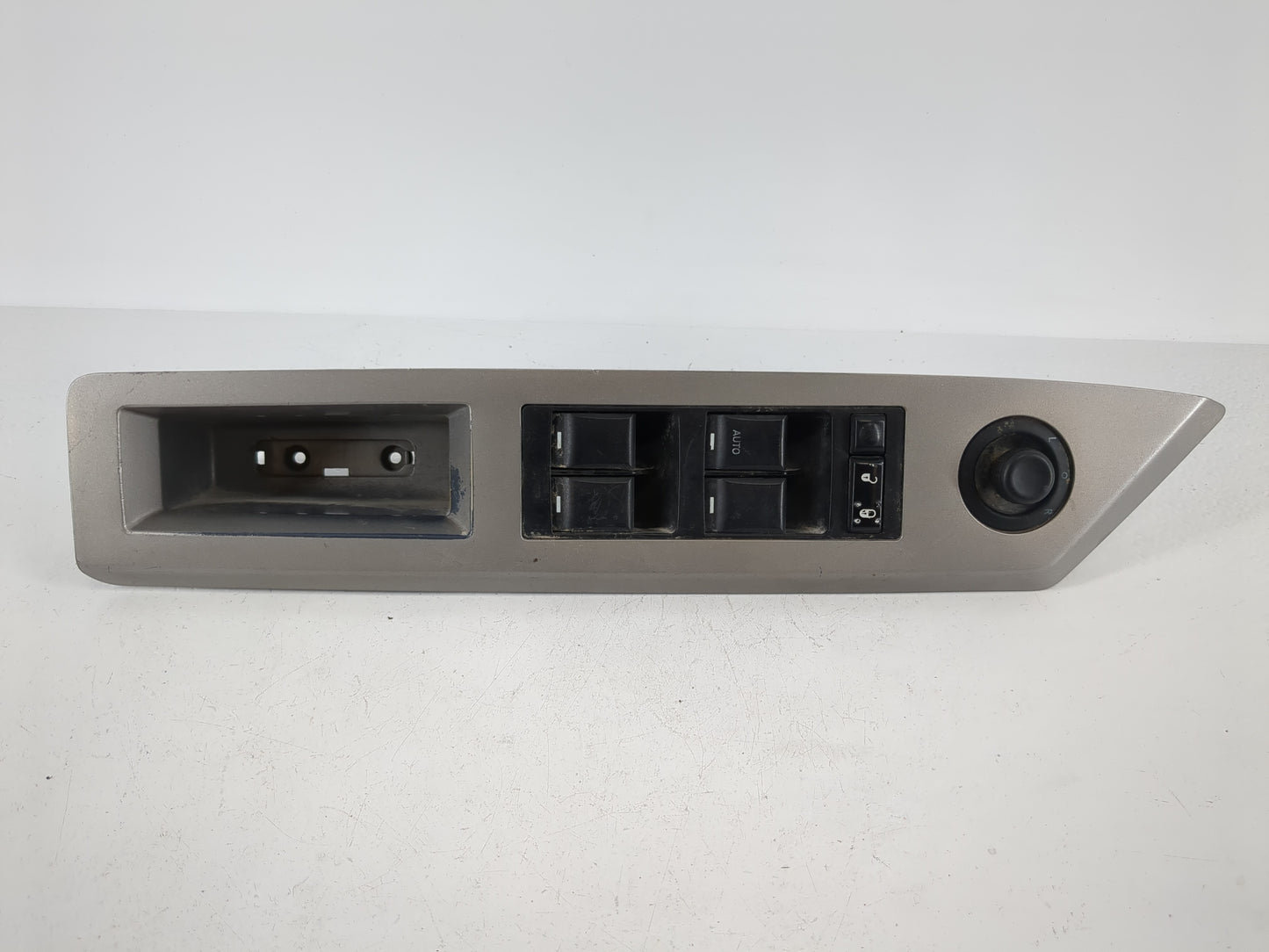 2008-2014 Dodge Avenger Master Power Window Switch Replacement Driver Side Left P/N:1000352 Fits OEM Used Auto Parts - Oemus