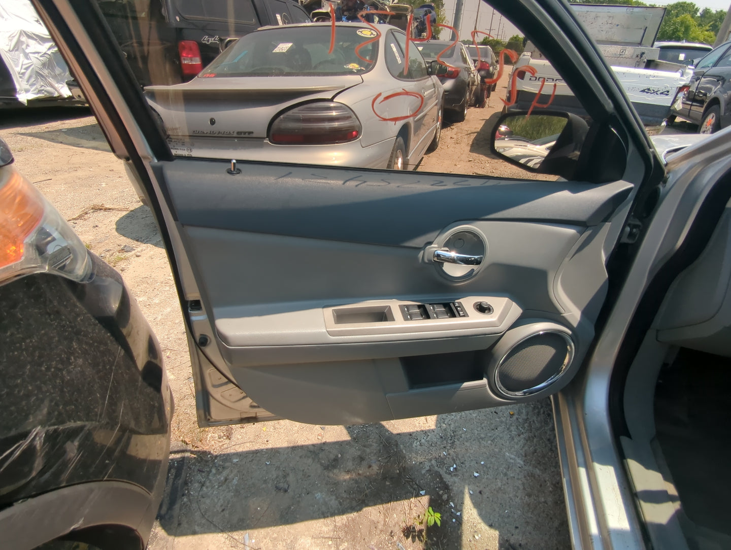 2008 Dodge Avenger Front Left Driver Interior Door Panel Trim - Oemusedautoparts1.com