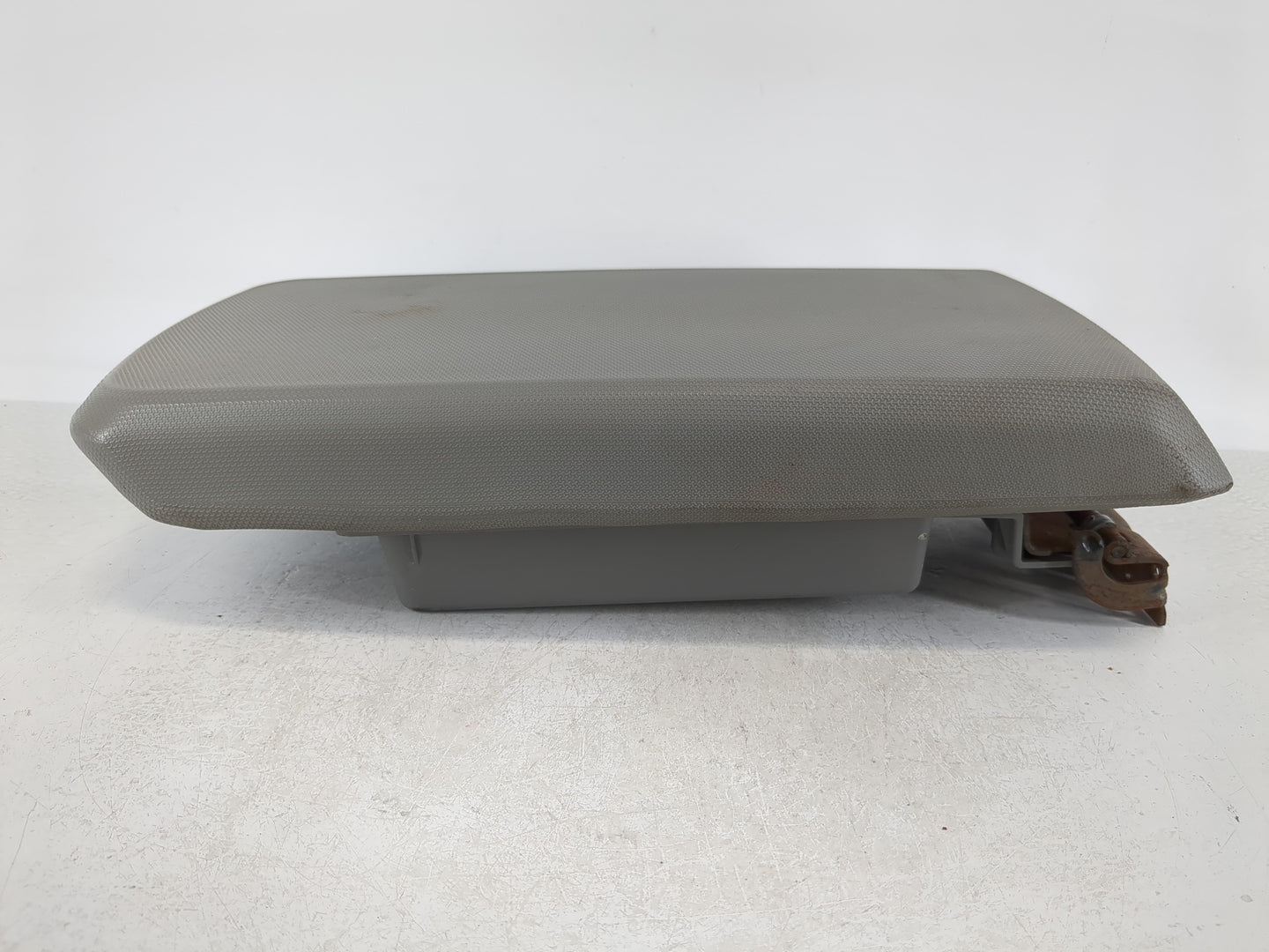 2008-2009 Dodge Avenger Center Console Armrest Cover Lid Fits Fits 2008 2009 OEM Used Auto Parts - Oemusedautoparts1.com