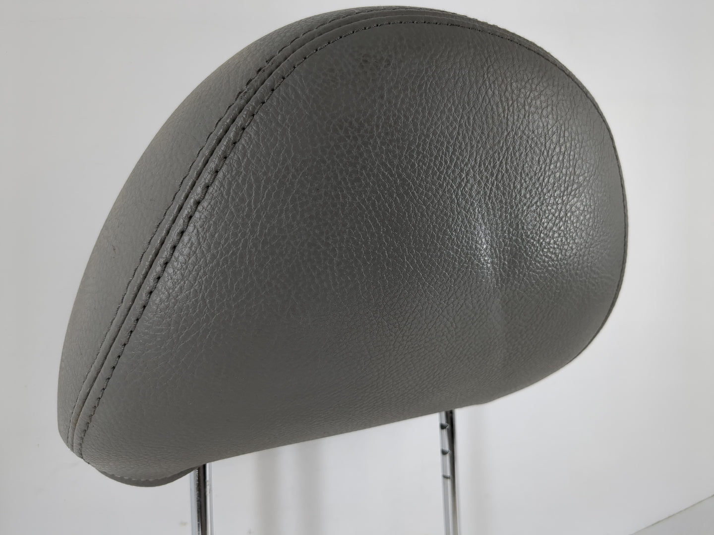 2008-2010 Dodge Avenger Headrest Head Rest Front Driver Passenger Seat Fits Fits 2007 2008 2009 2010 OEM Used Auto Parts - O