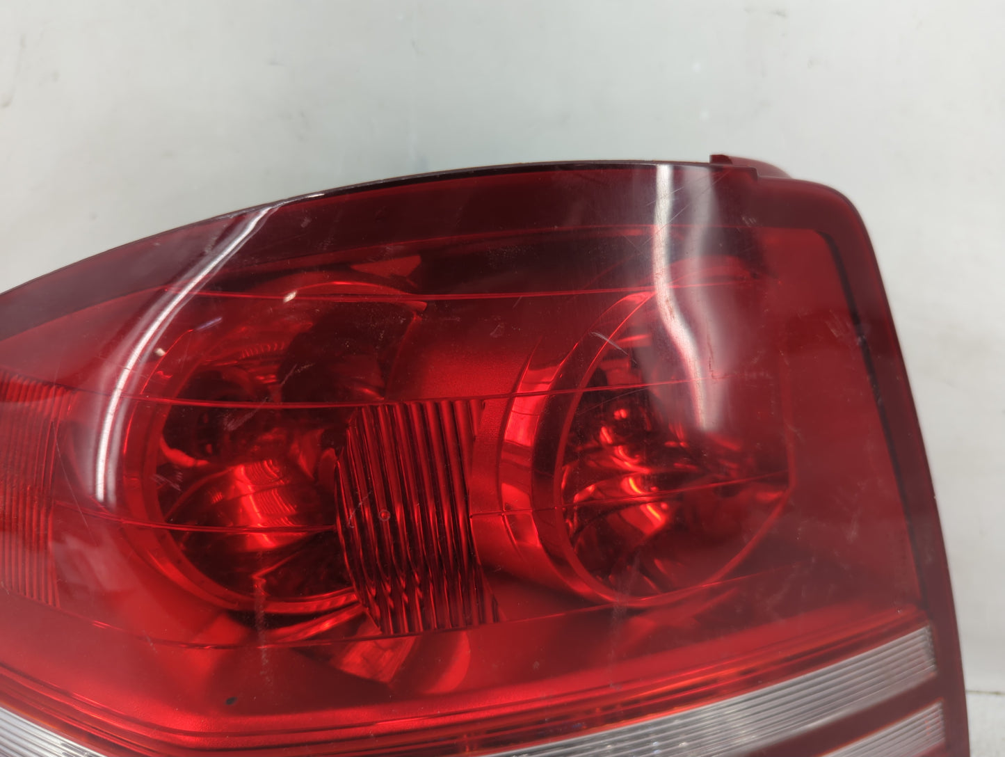 2008-2010 Dodge Avenger Tail Light Assembly Driver Left OEM P/N:05303991AD Fits Fits 2008 2009 2010 OEM Used Auto Parts - Oe