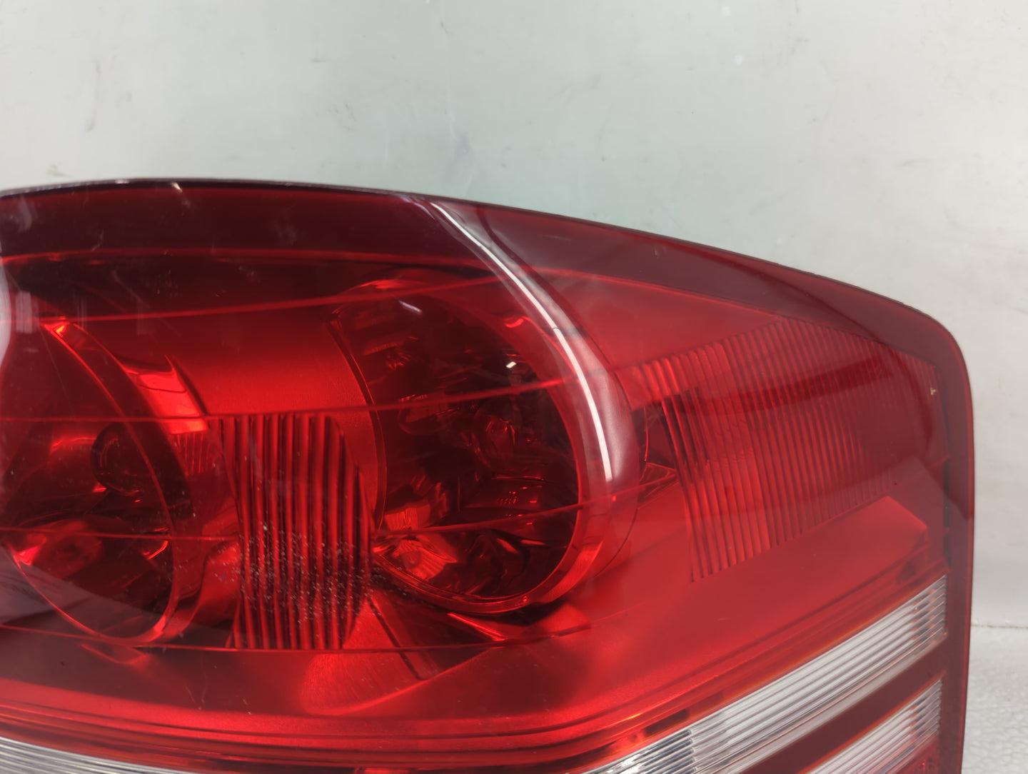 2008-2010 Dodge Avenger Tail Light Assembly Passenger Right OEM P/N:3757A Fits Fits 2008 2009 2010 OEM Used Auto Parts - Oem