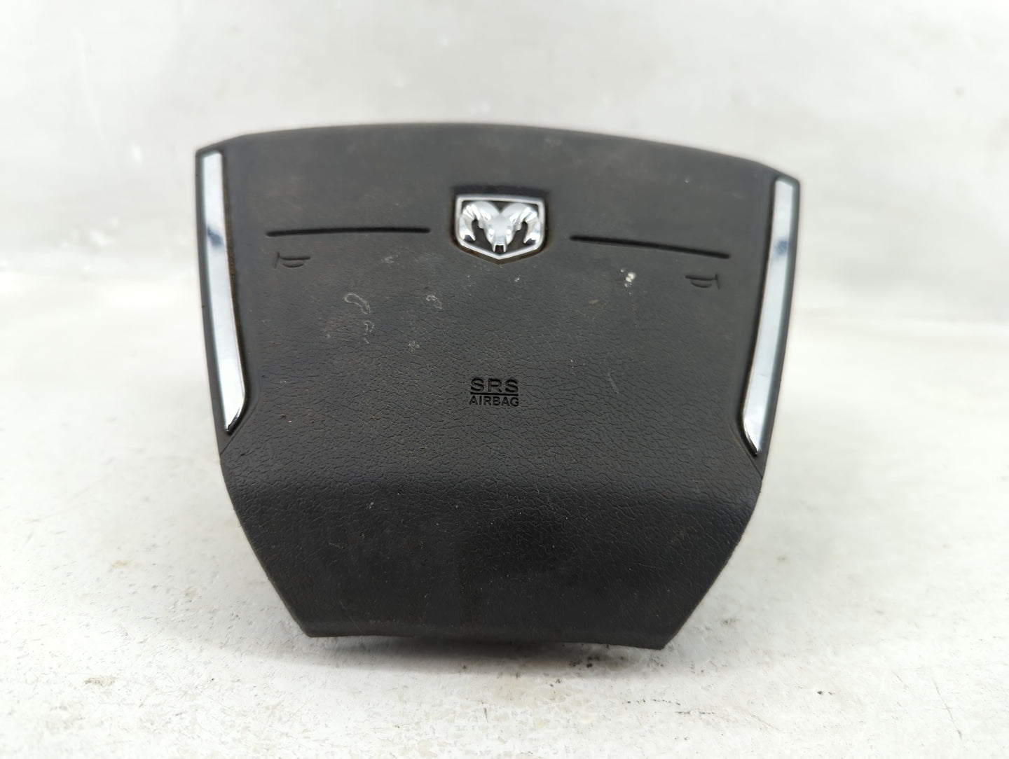 2008-2009 Dodge Avenger Air Bag Driver Left Steering Wheel Mounted P/N:P1AS631DHAF Fits Fits 2008 2009 OEM Used Auto Parts -