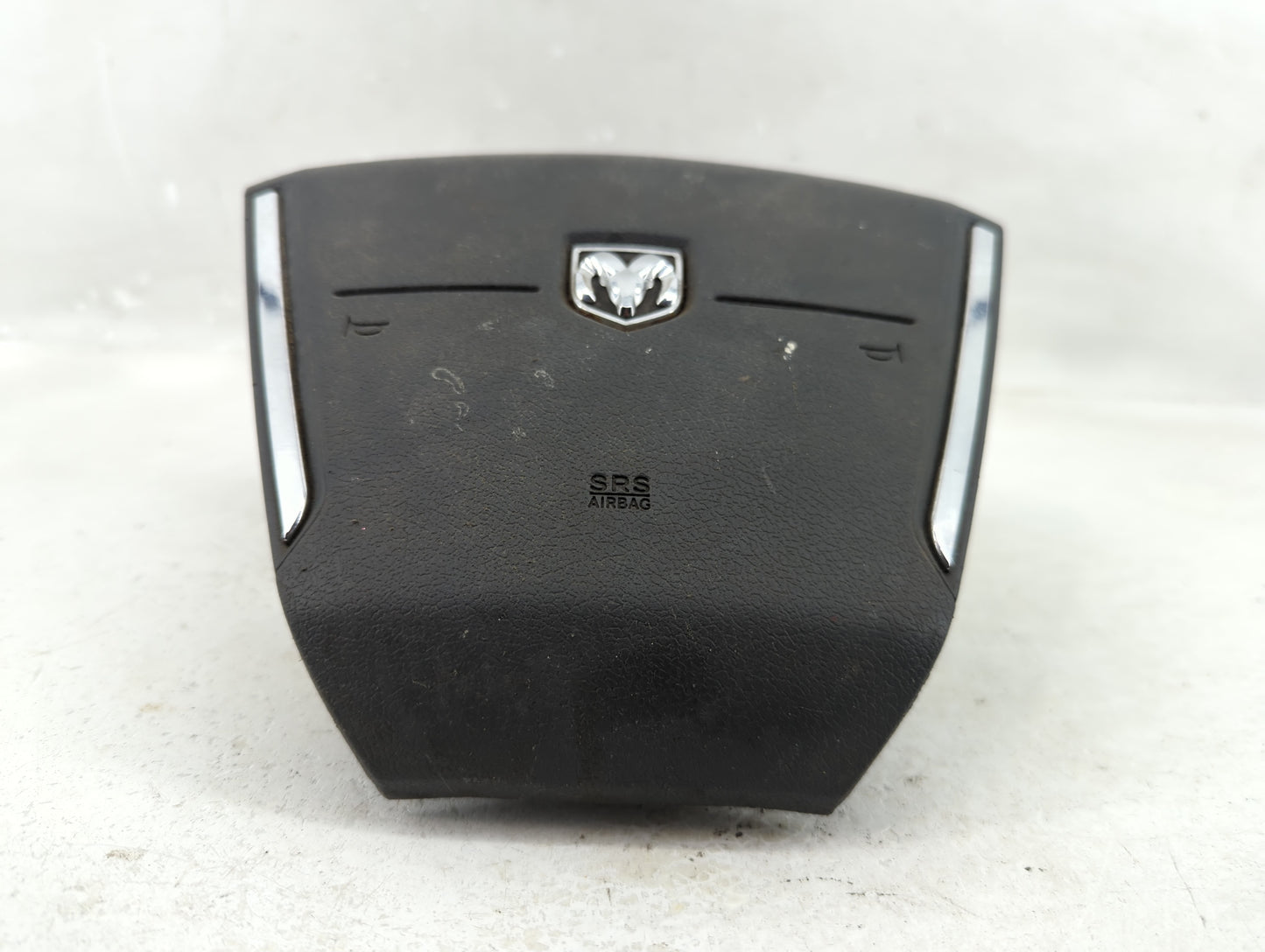 2008-2009 Dodge Avenger Air Bag Driver Left Steering Wheel Mounted P/N:P1AS631DHAF Fits Fits 2008 2009 OEM Used Auto Parts -