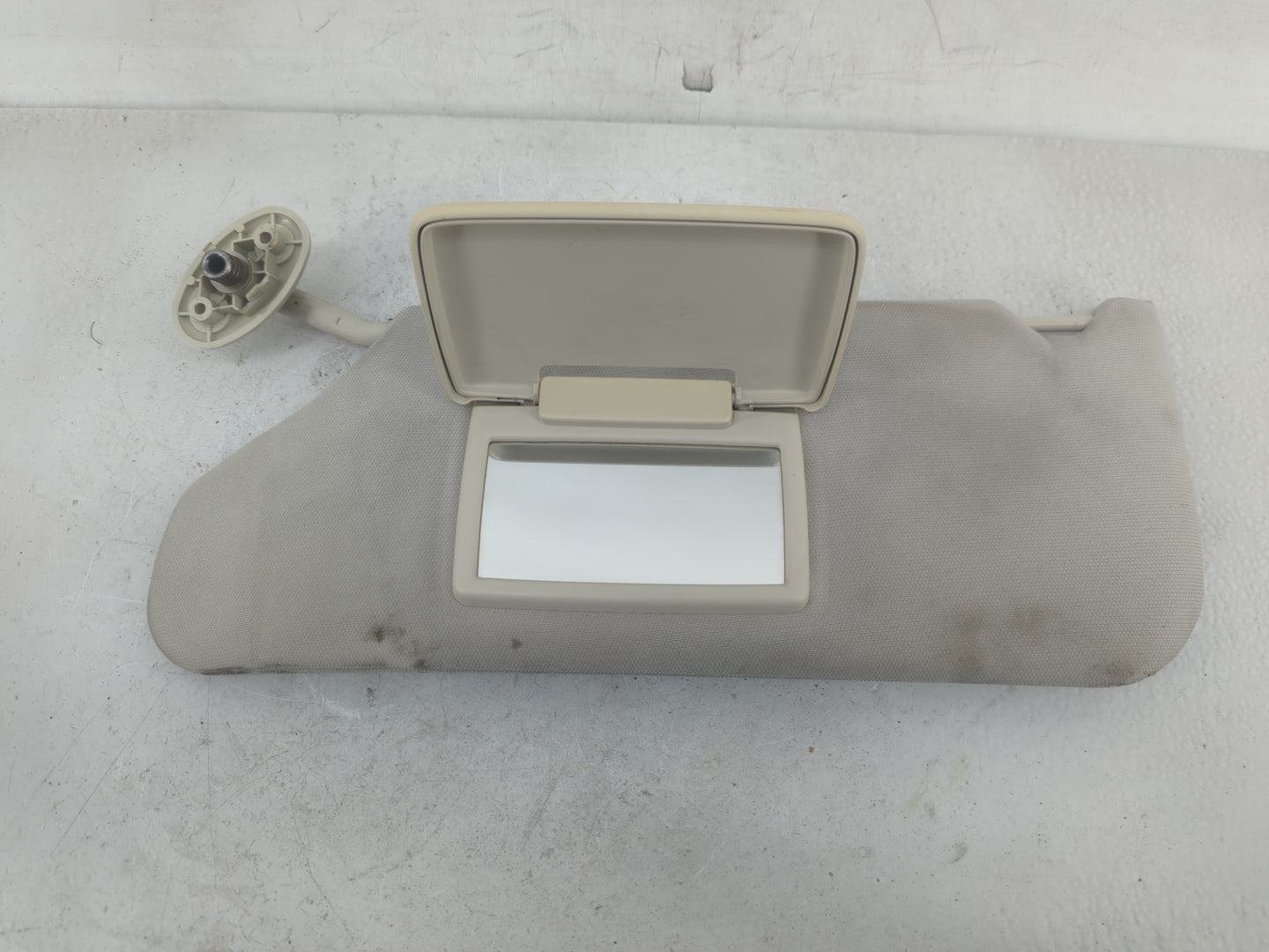 2008-2010 Dodge Avenger Sun Visor Shade Replacement Driver Left Mirror Fits Fits 2008 2009 2010 OEM Used Auto Parts - Oemuse