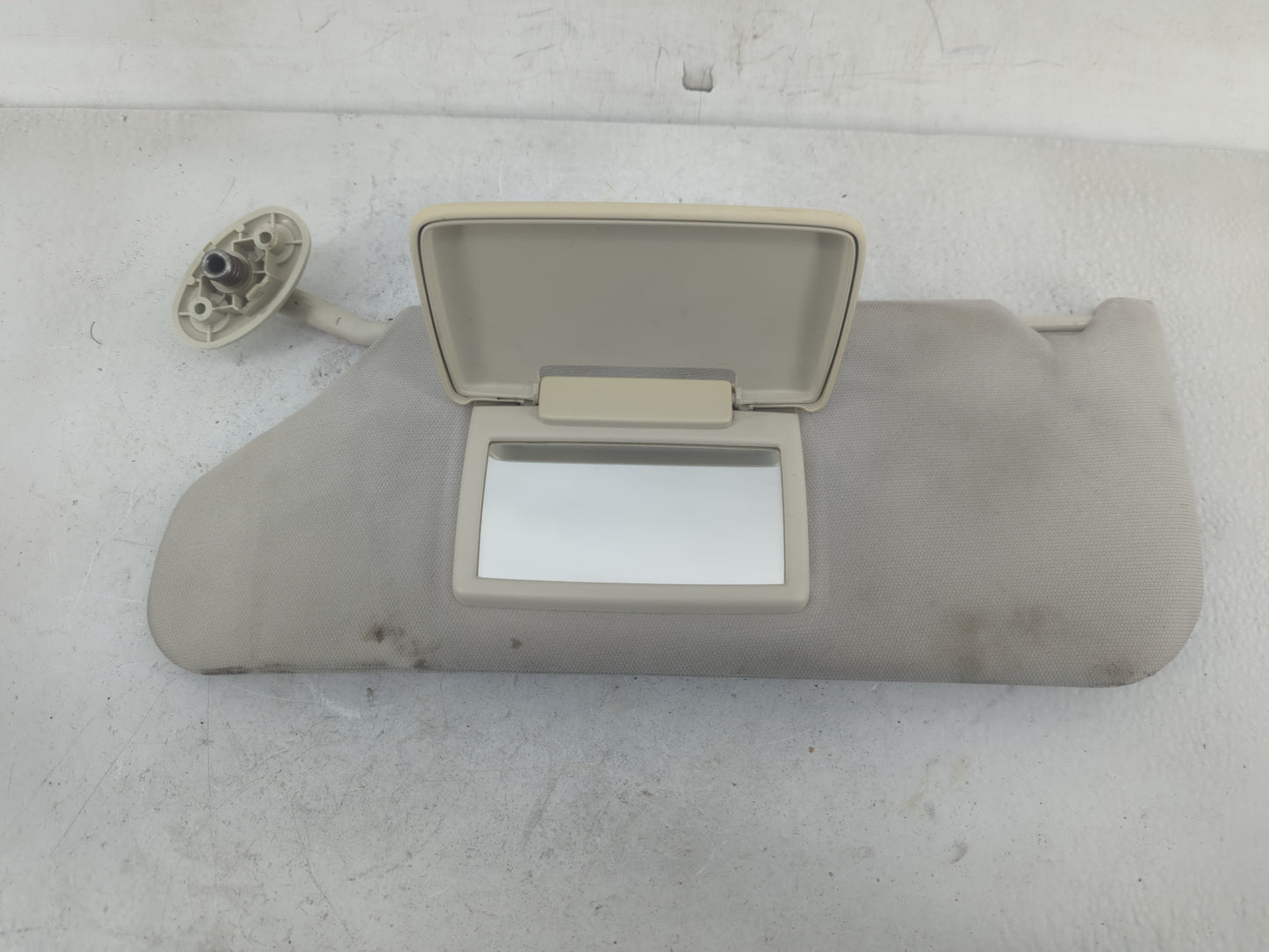 2008-2010 Dodge Avenger Sun Visor Shade Replacement Driver Left Mirror Fits Fits 2008 2009 2010 OEM Used Auto Parts - Oemuse