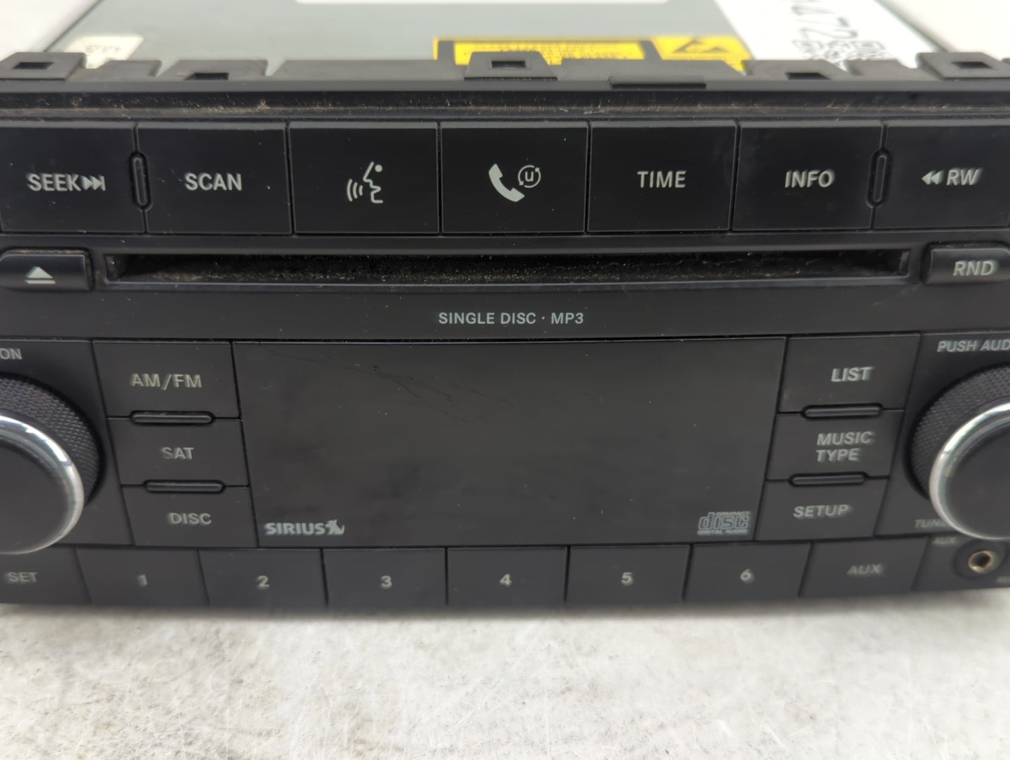 2008 Dodge Avenger Radio AM FM Cd Player Receiver Replacement P/N:P05064420AF Fits Fits 2007 OEM Used Auto Parts - Oemusedau