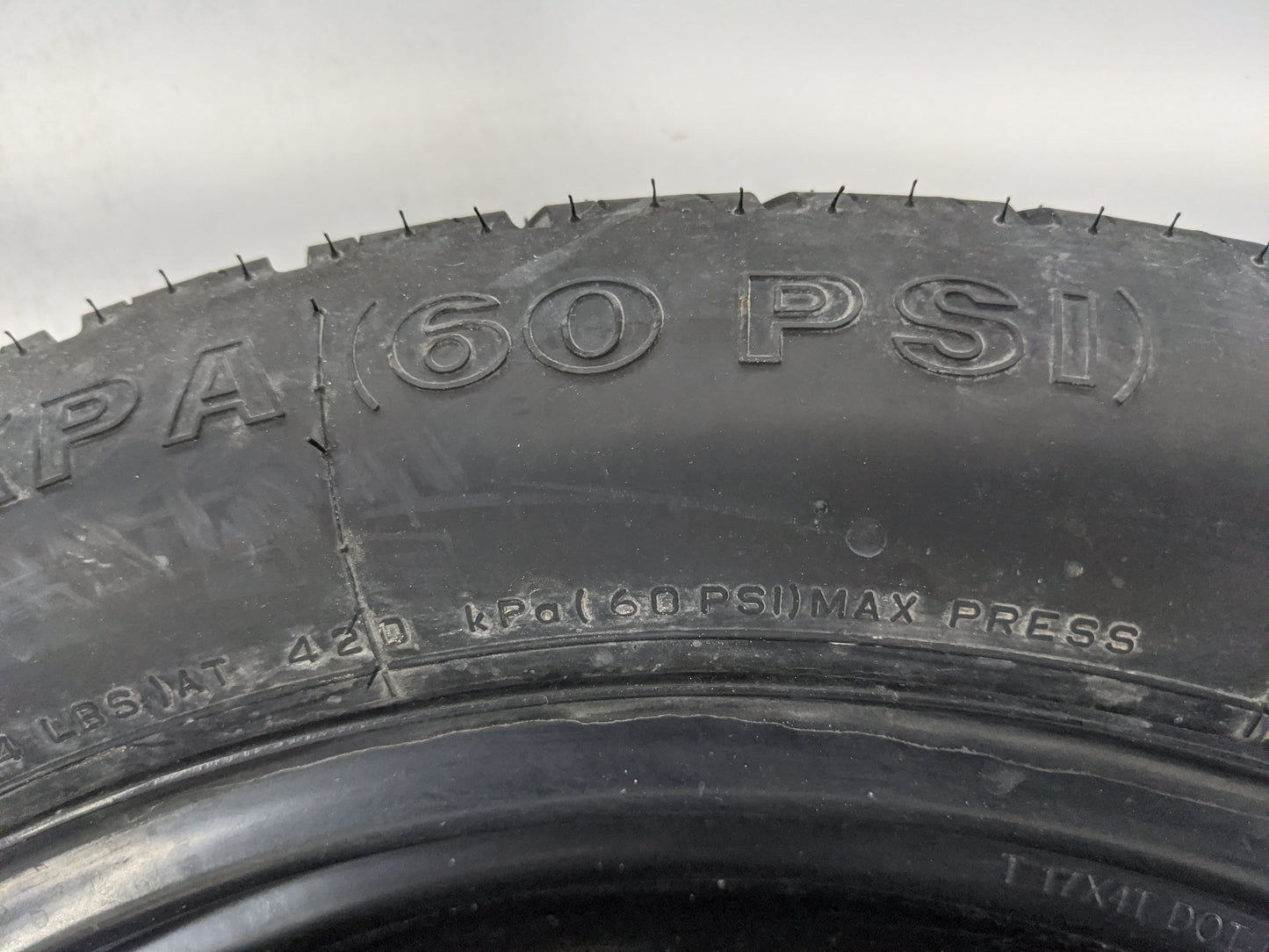 2008 Dodge Avenger Spare Donut Tire Wheel Rim Oem 1420805 - Oemusedautoparts1.com