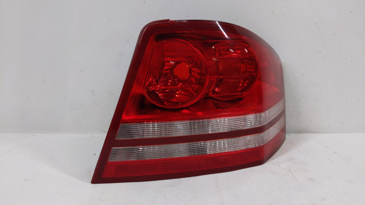 2008-2010 Dodge Avenger Tail Light Assembly Passenger Right OEM P/N:05303990AG E132707 Fits Fits 2008 2009 2010 OEM Used Aut