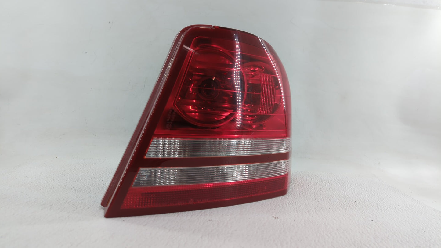 2008-2010 Dodge Avenger Tail Light Assembly Passenger Right OEM P/N:05303990AG E132707 Fits Fits 2008 2009 2010 OEM Used Aut