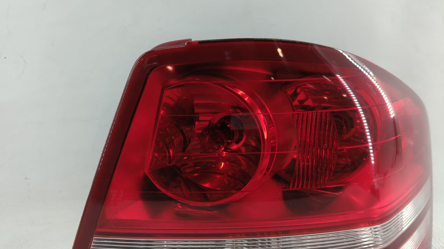 2008-2010 Dodge Avenger Tail Light Assembly Passenger Right OEM P/N:05303990AG E132707 Fits Fits 2008 2009 2010 OEM Used Aut