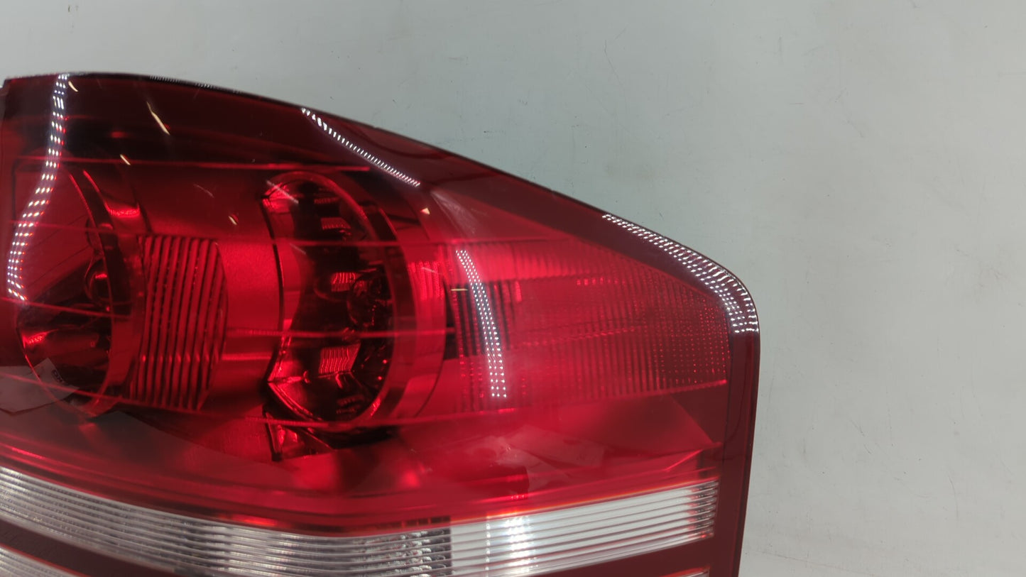 2008-2010 Dodge Avenger Tail Light Assembly Passenger Right OEM P/N:05303990AG E132707 Fits Fits 2008 2009 2010 OEM Used Aut