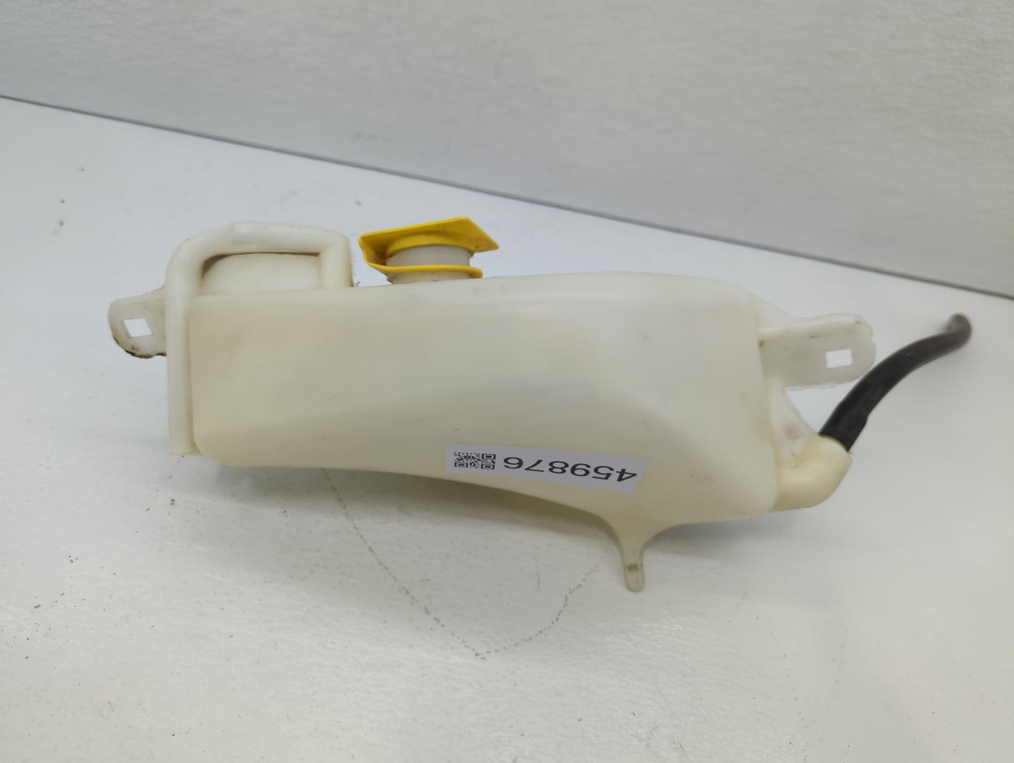 2008-2014 Dodge Avenger Radiator Coolant Overflow Expansion Tank Bottle 459876 - Oemusedautoparts1.com