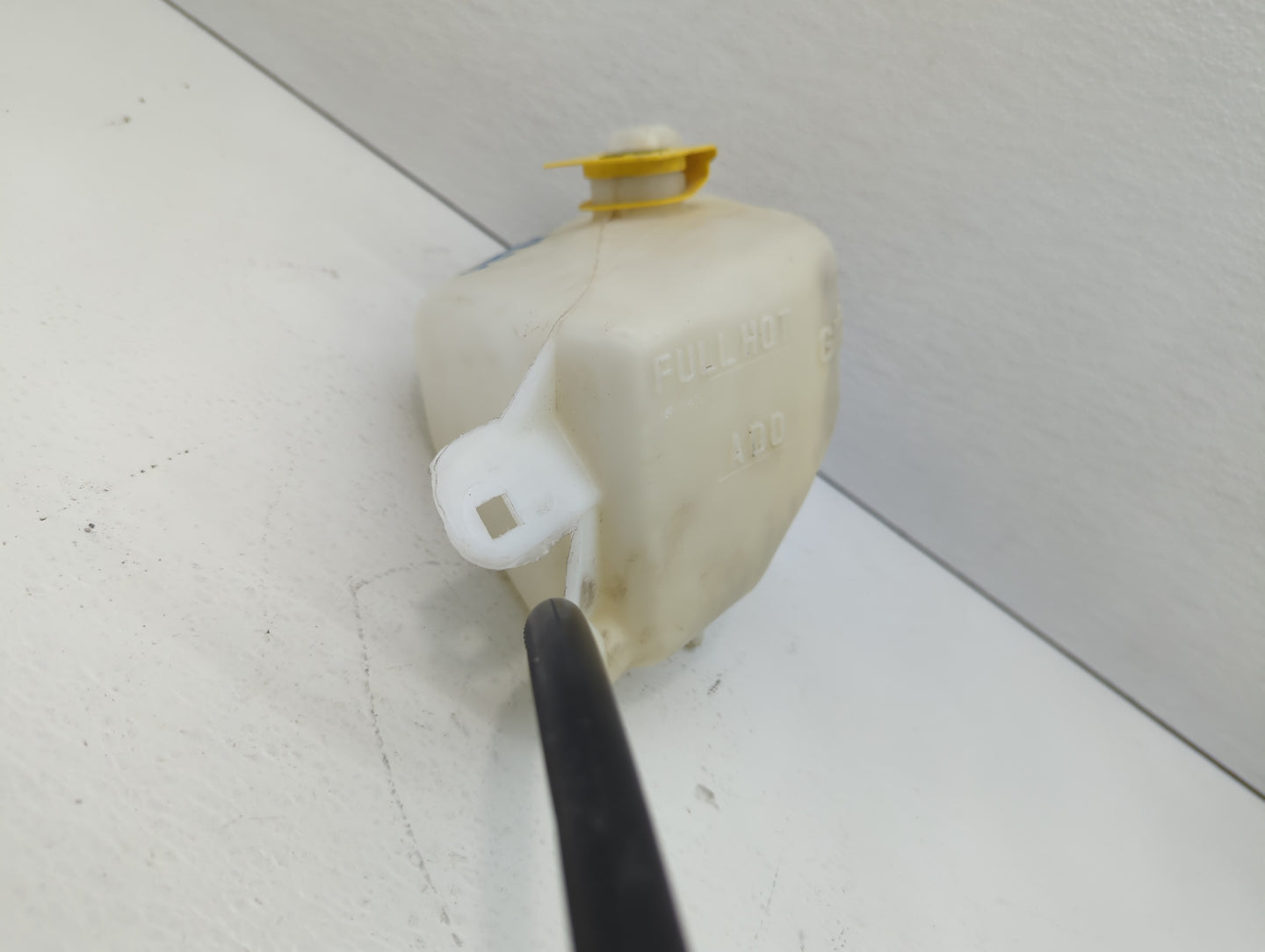 2008-2014 Dodge Avenger Radiator Coolant Overflow Expansion Tank Bottle 459876 - Oemusedautoparts1.com