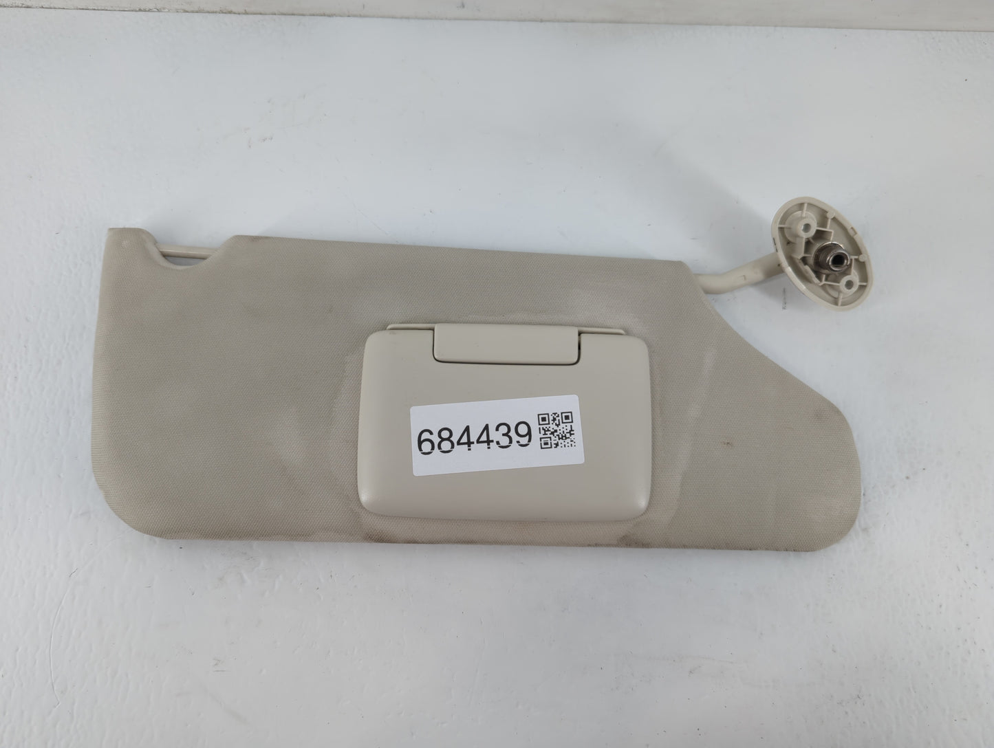 2008-2010 Dodge Avenger Sun Visor Shade Replacement Passenger Right Mirror Fits Fits 2008 2009 2010 OEM Used Auto Parts - Oe