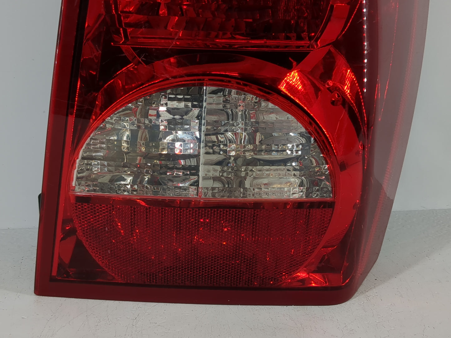 2008-2012 Dodge Caliber Tail Light Assembly Passenger Right OEM P/N:05303880 05303752 A Fits Fits 2008 2009 2010 2011 2012 O