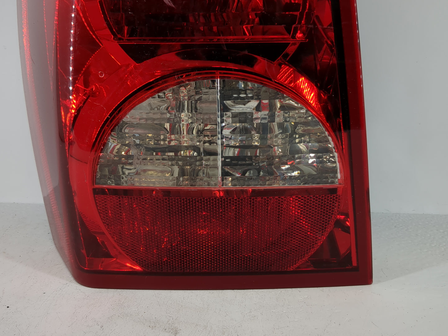 2008-2012 Dodge Caliber Tail Light Assembly Passenger Right OEM P/N:05303881 AH 05303753 A Fits Fits 2008 2009 2010 2011 201
