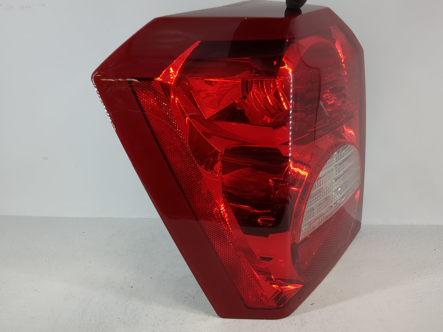 2008-2012 Dodge Caliber Tail Light Assembly Passenger Right OEM P/N:05303881 AH 05303753 A Fits Fits 2008 2009 2010 2011 201