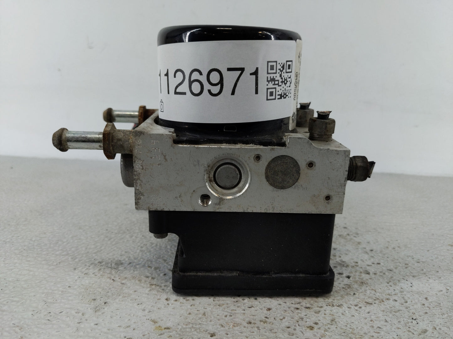 2008 Dodge Caliber ABS Pump Control Module Replacement P/N:P68023303AC Fits OEM Used Auto Parts - Oemusedautoparts1.com