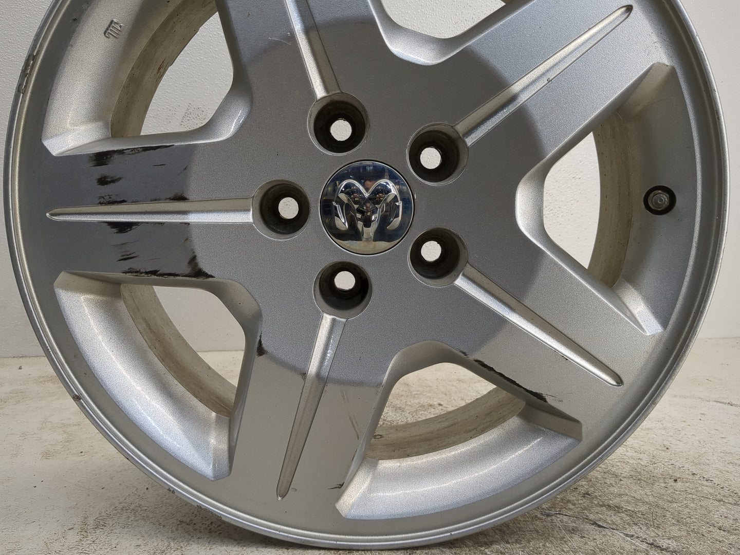 2007-2009 Dodge Caliber Oem Wheel Rim - Oemusedautoparts1.com