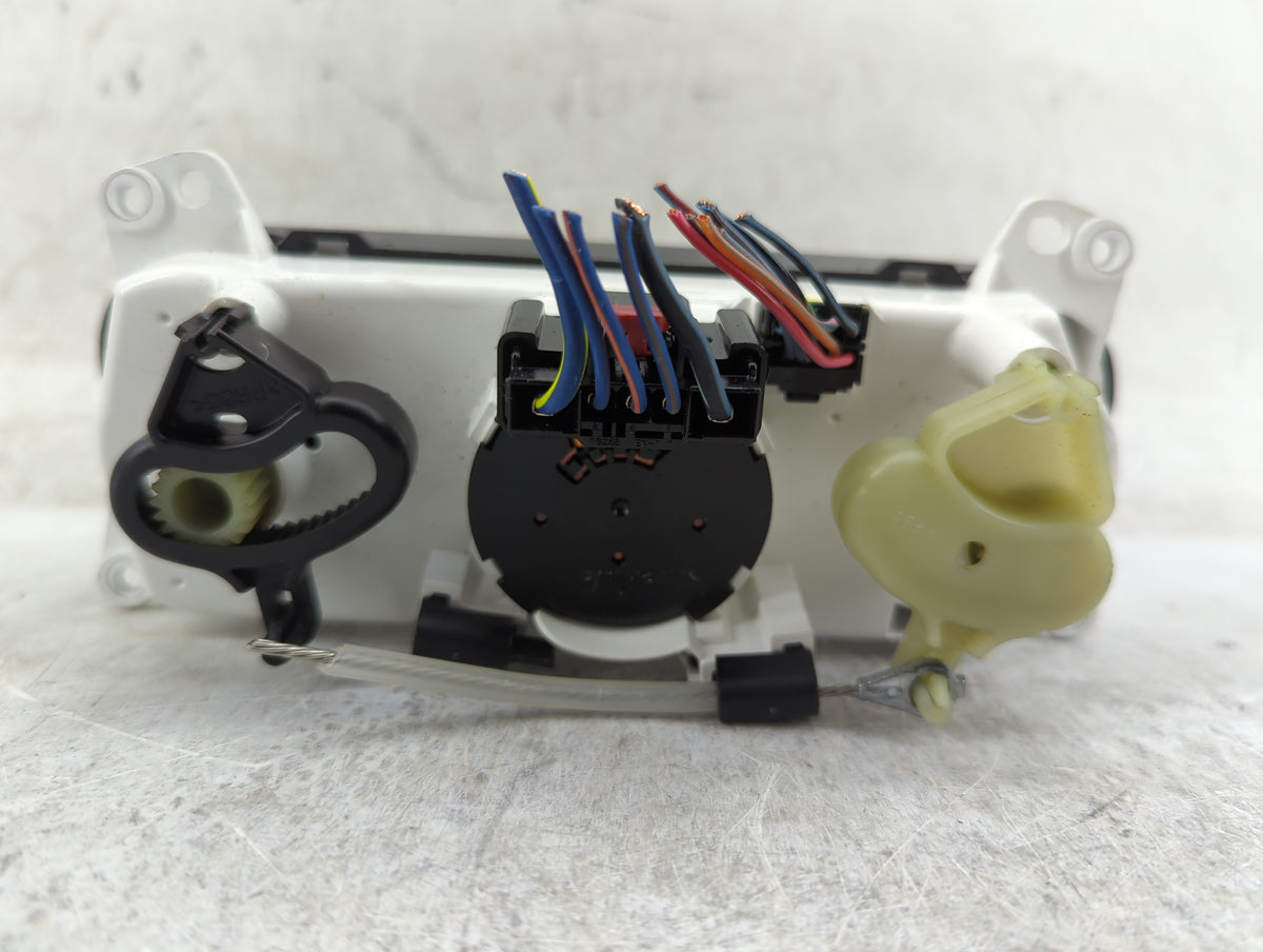 2007-2009 Dodge Caliber Climate Control Module Temperature AC/Heater Replacement P/N:P55111874AC Fits Fits 2007 2008 2009 OE