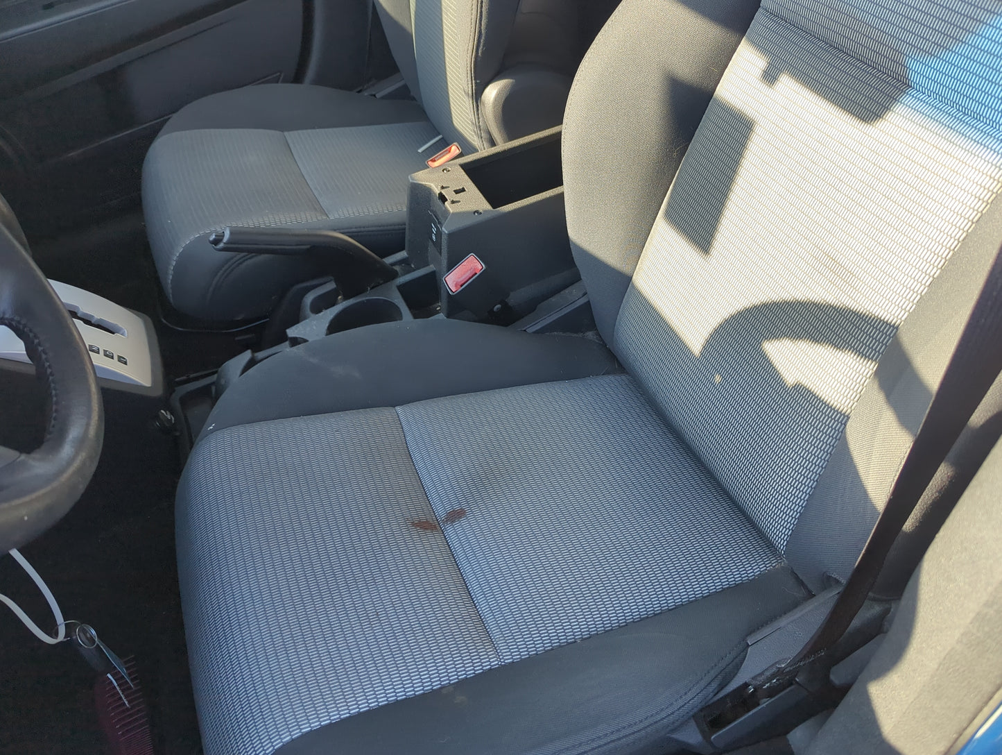 2008-2008 Dodge Caliber Driver Front Seat Oem - Oemusedautoparts1.com