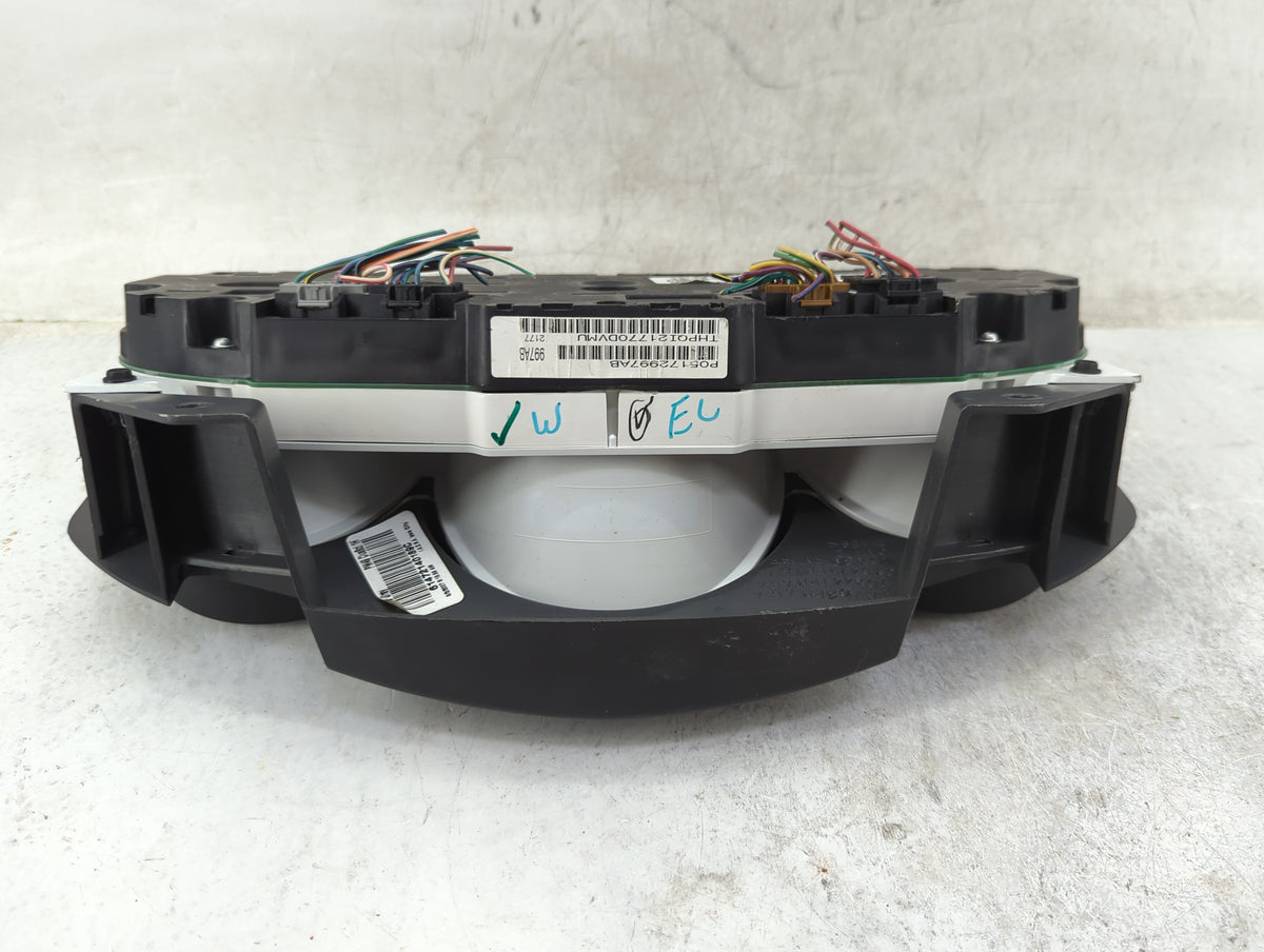 2007-2008 Dodge Caliber Instrument Cluster Speedometer Gauges P/N:P05172997AB Miles:105K Fits Fits 2007 2008 OEM Used Auto P