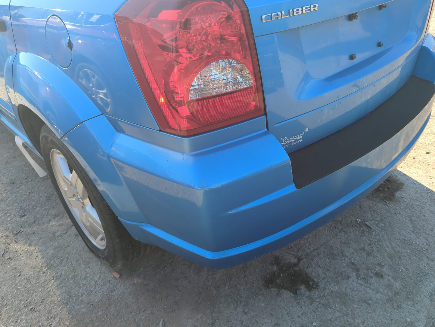 2007-2012 Dodge Caliber Rear Bumper Assembly Oem - Oemusedautoparts1.com