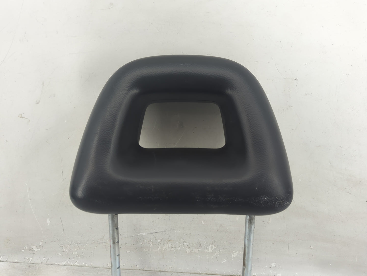 2008 Dodge Caliber Headrest Head Rest Front Driver Passenger Seat Fits OEM Used Auto Parts - Oemusedautoparts1.com