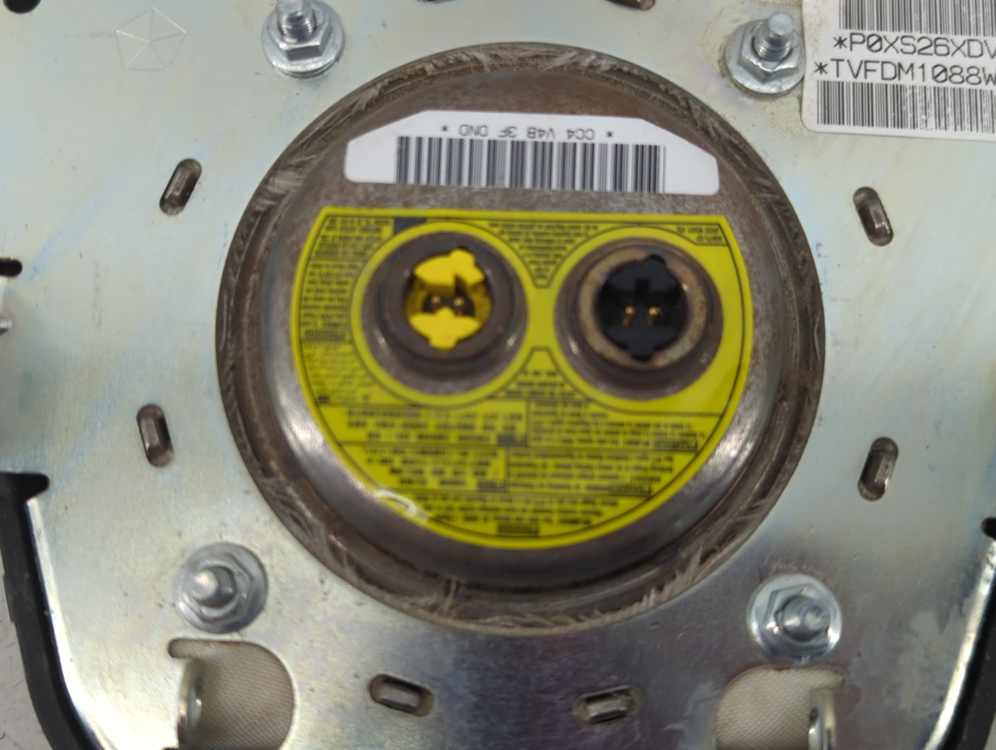 2008 Dodge Caliber Air Bag Driver Left Steering Wheel Mounted Fits OEM Used Auto Parts - Oemusedautoparts1.com