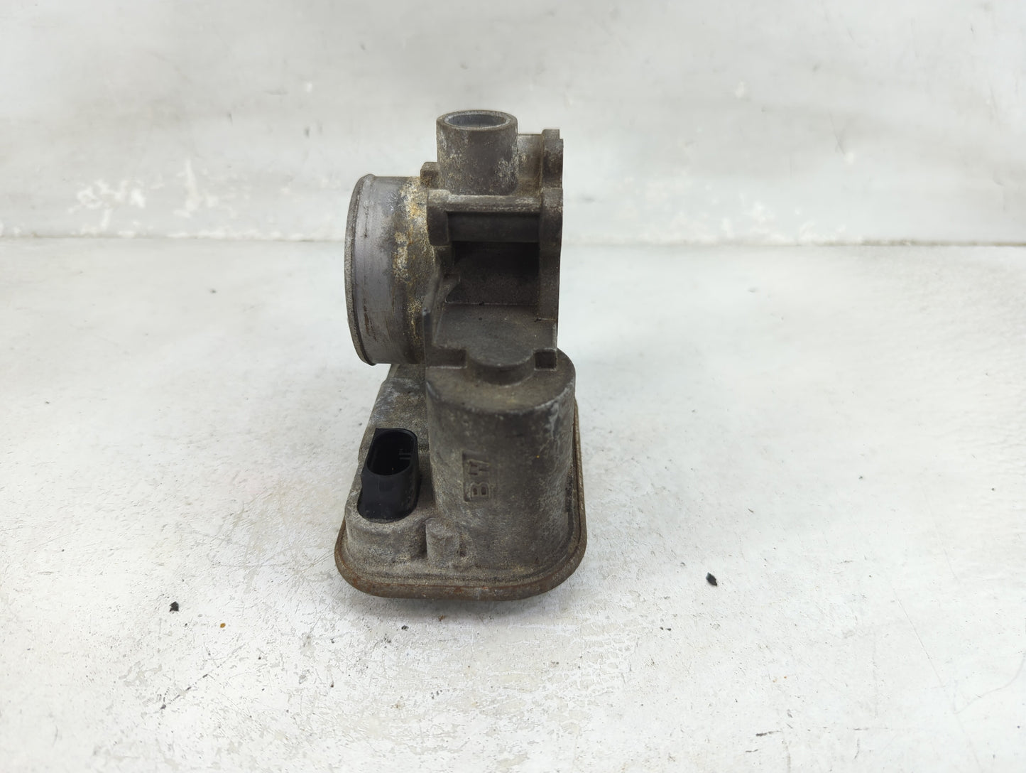 2008 Dodge Caliber Throttle Body Fits OEM Used Auto Parts - Oemusedautoparts1.com