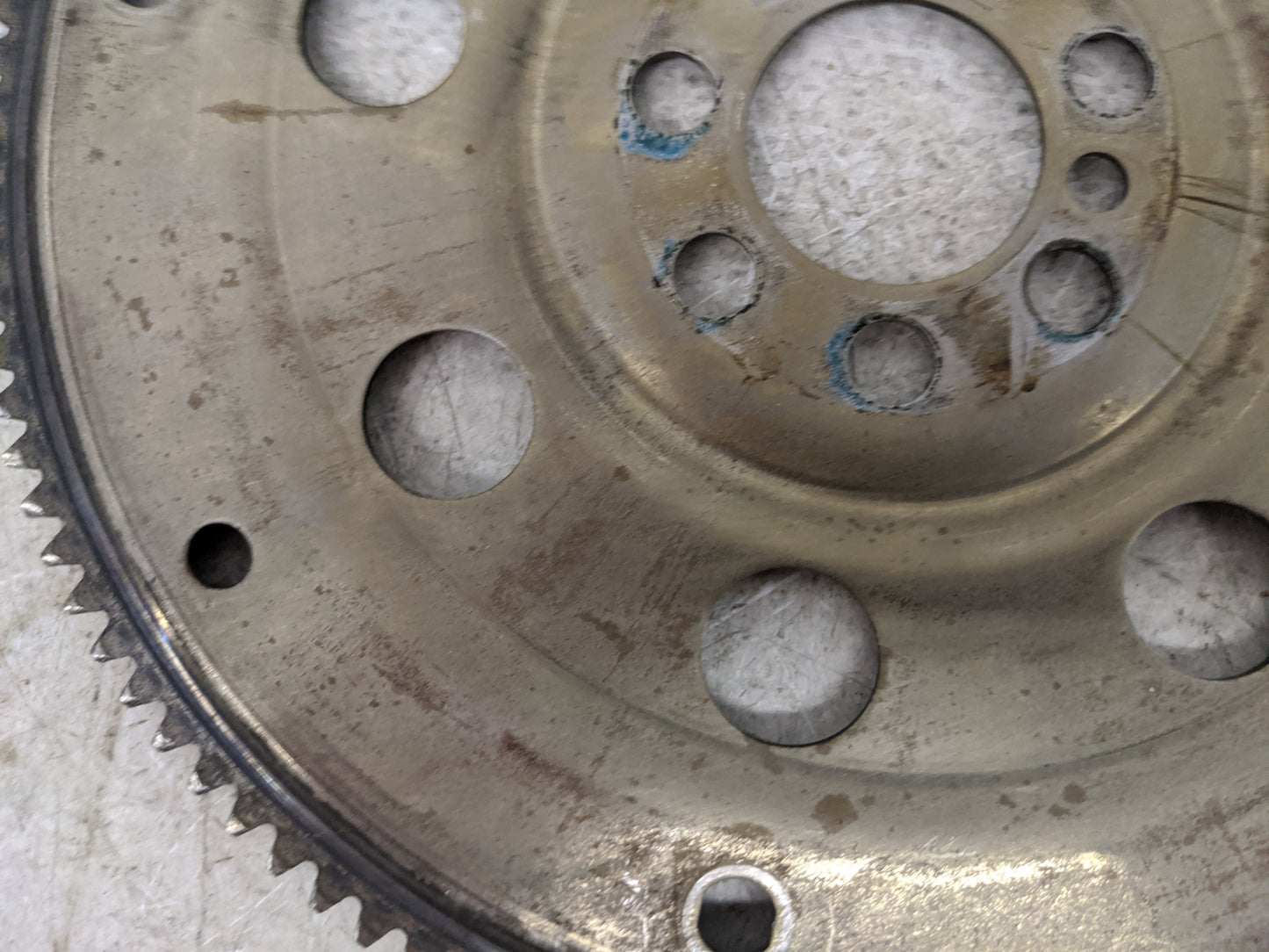 2008 Dodge Caliber Transmission Flywheel Flexplate P/N:28AA-9727G Fits OEM Used Auto Parts - Oemusedautoparts1.com