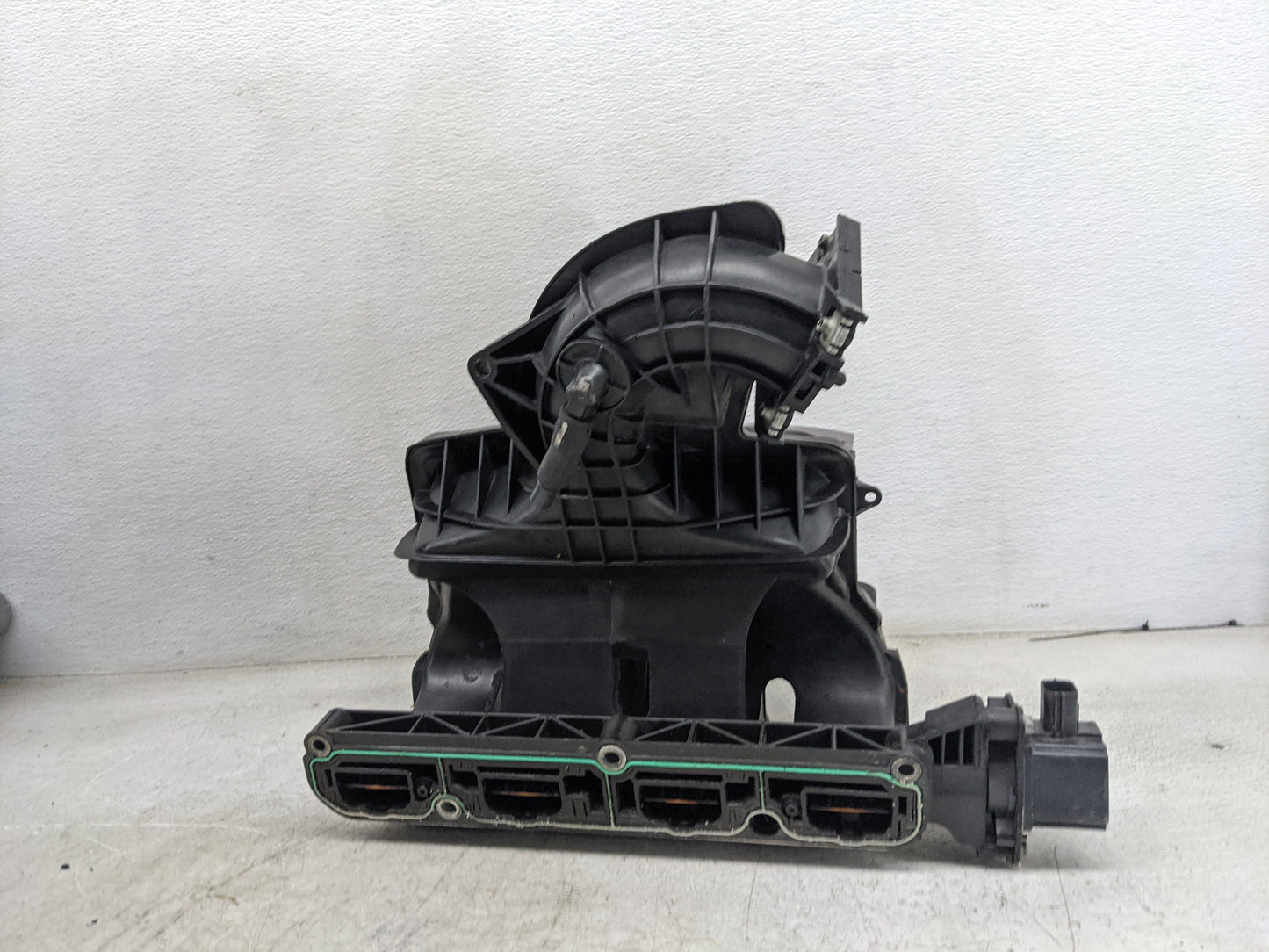 2008 Dodge Caliber Air Intake Manifold Fits OEM Used Auto Parts - Oemusedautoparts1.com
