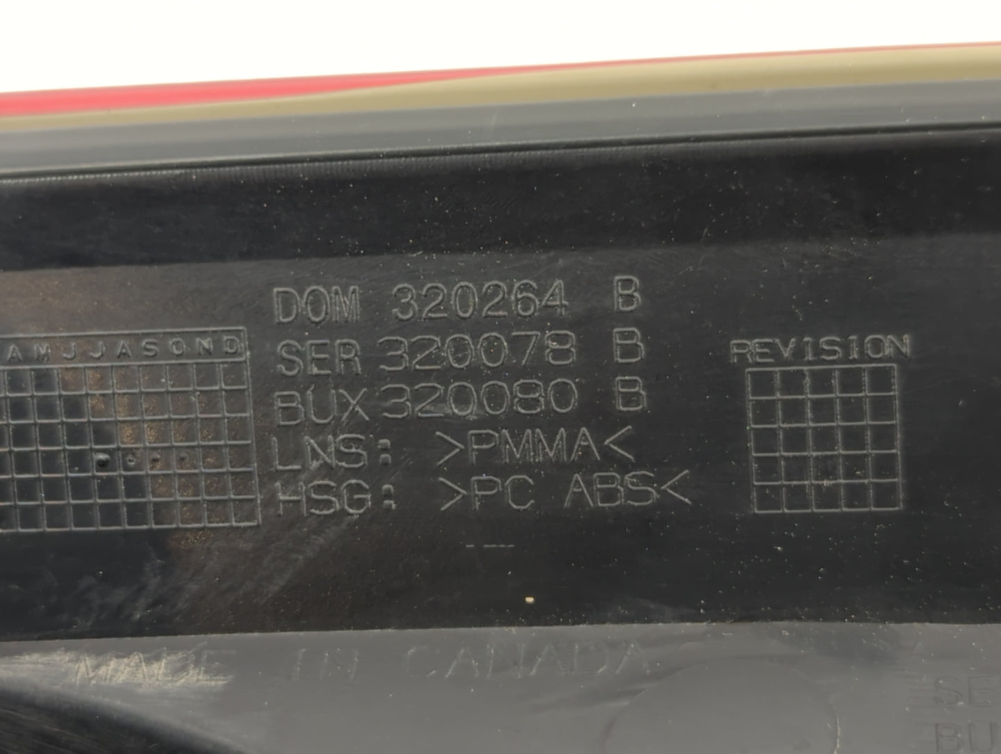 2008-2012 Dodge Caliber Tail Light Assembly Passenger Right OEM P/N:05303880AH 05160360AA Fits Fits 2008 2009 2010 2011 2012