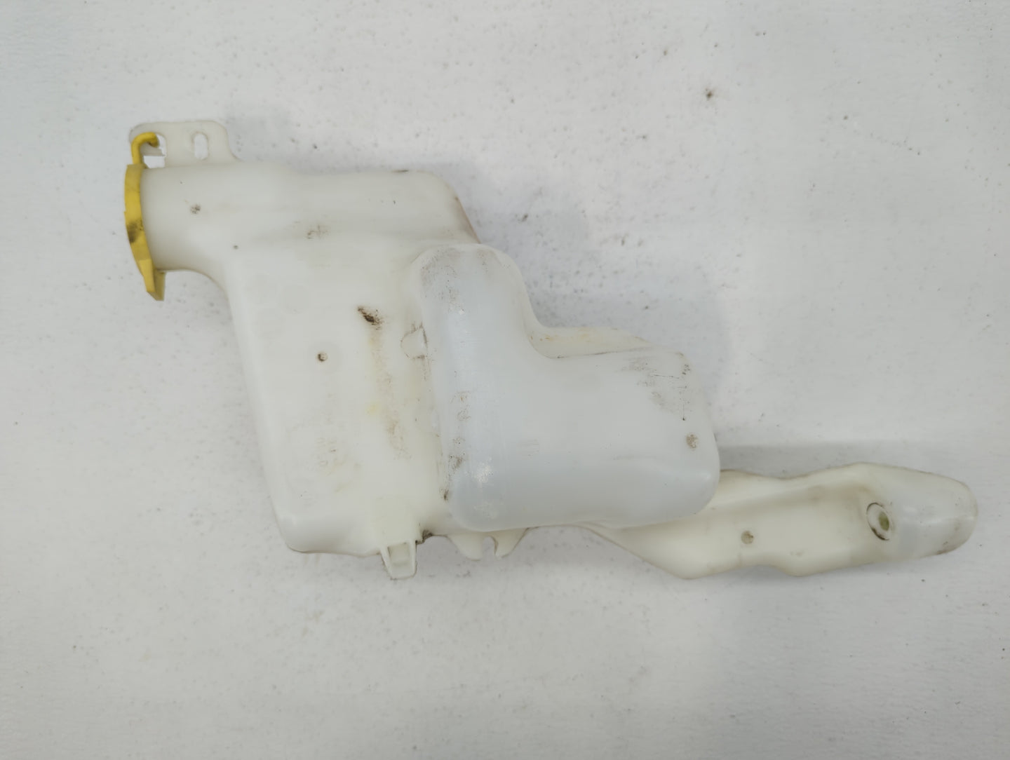 2007-2012 Dodge Caliber Windshield Washer Fluid Reservoir Bottle Oem - Oemusedautoparts1.com
