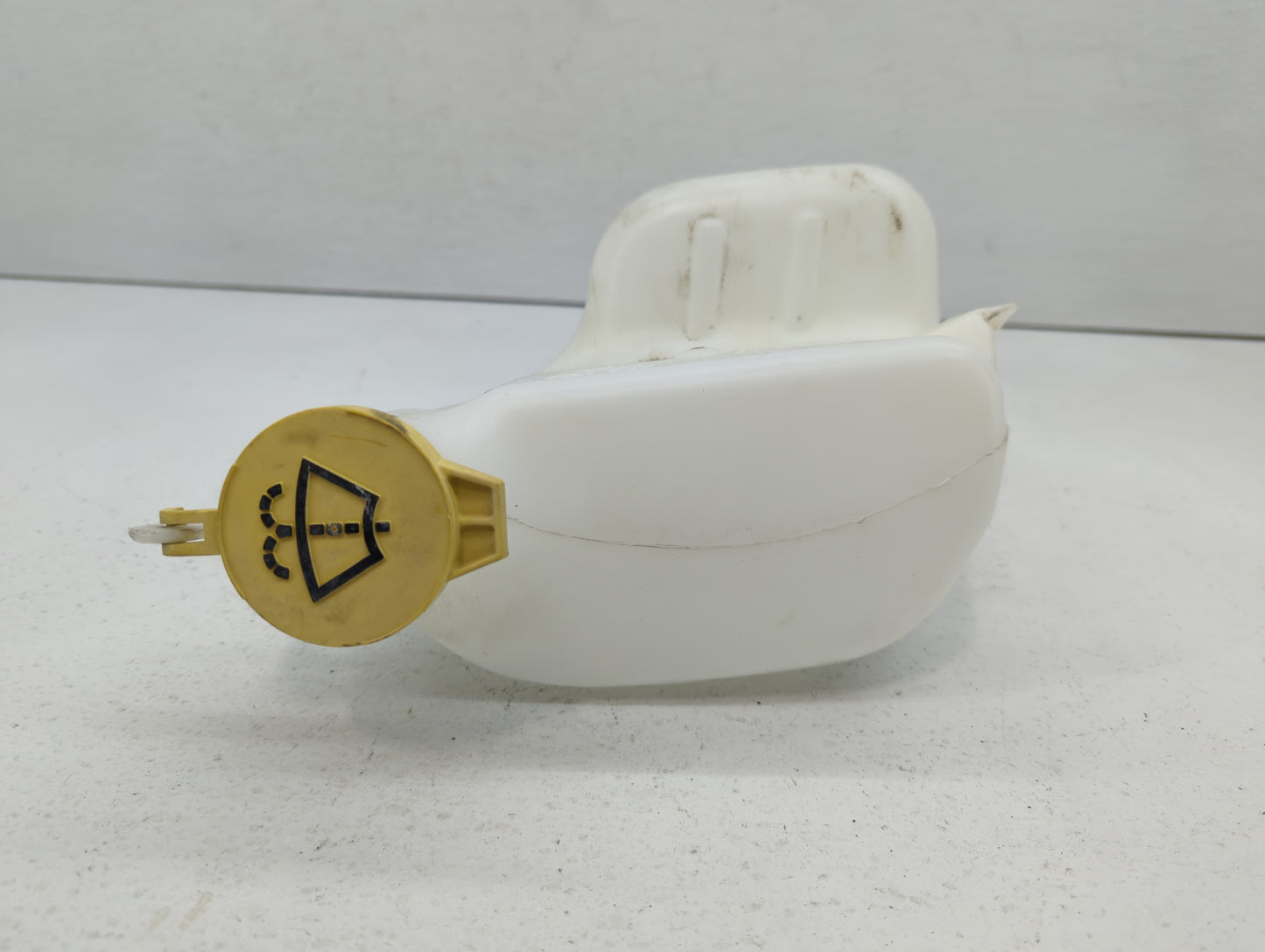 2007-2012 Dodge Caliber Windshield Washer Fluid Reservoir Bottle Oem - Oemusedautoparts1.com