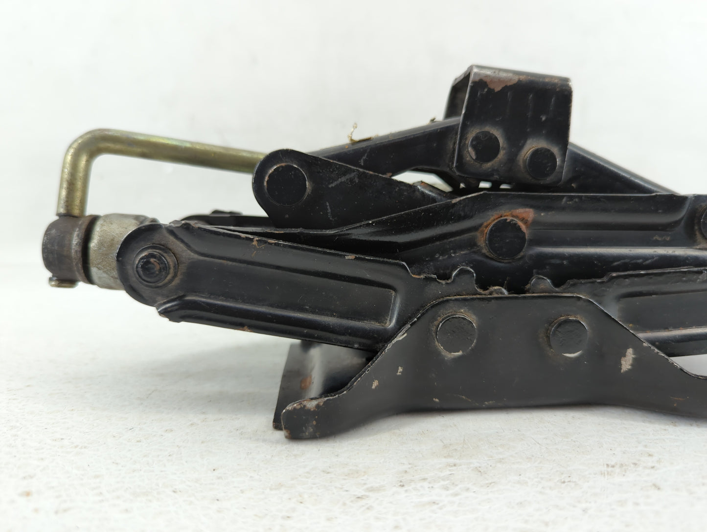 2008 Dodge Caliber Spare Scissor Car Jack - Oemusedautoparts1.com