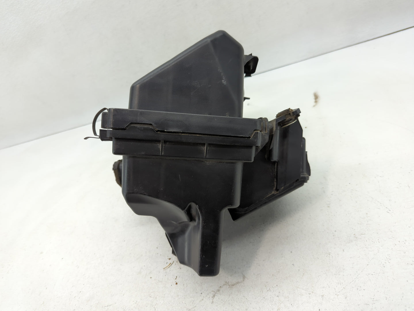 2007-2010 Dodge Caliber Air Cleaner Intake-duct Hose Tube - Oemusedautoparts1.com