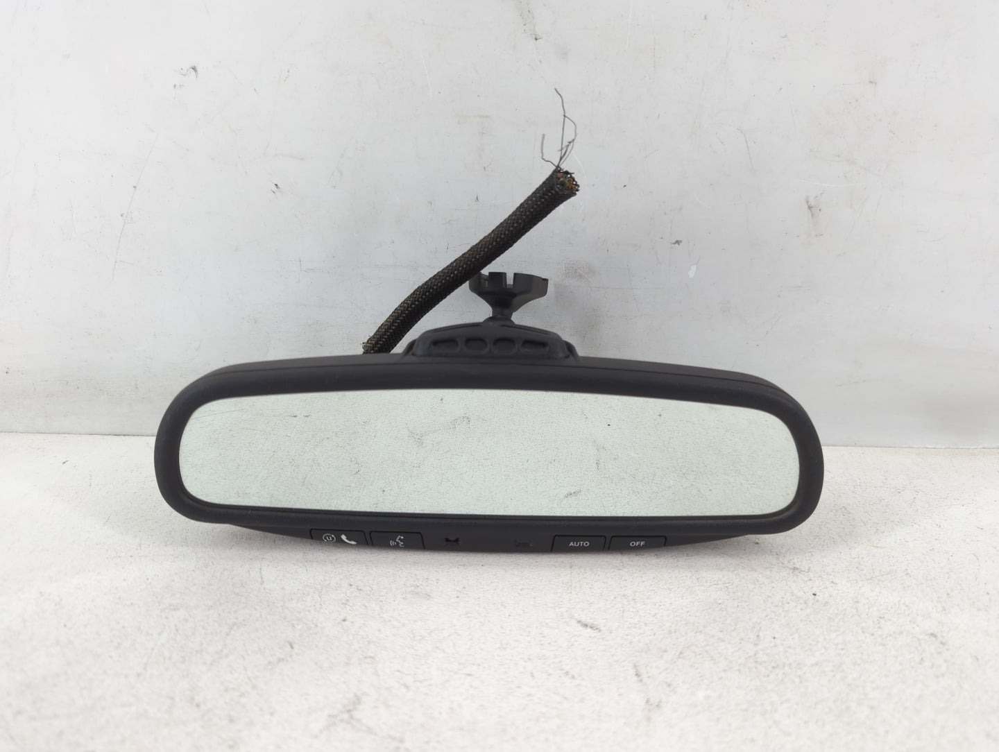 2007-2012 Dodge Caliber Interior Rear View Mirror Replacement OEM P/N:E11015622 Fits OEM Used Auto Parts - Oemusedautoparts1