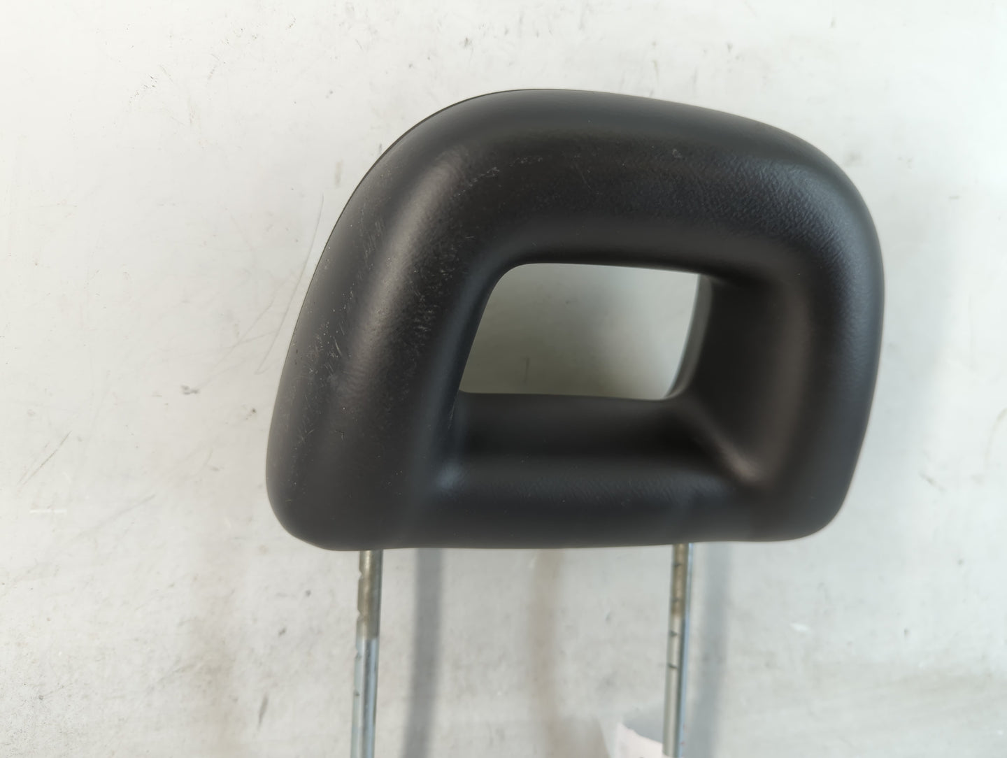 2008 Dodge Caliber Headrest Head Rest Front Driver Passenger Seat Fits OEM Used Auto Parts - Oemusedautoparts1.com