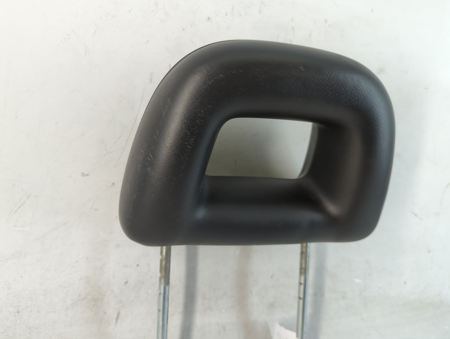 2008 Dodge Caliber Headrest Head Rest Front Driver Passenger Seat Fits OEM Used Auto Parts - Oemusedautoparts1.com