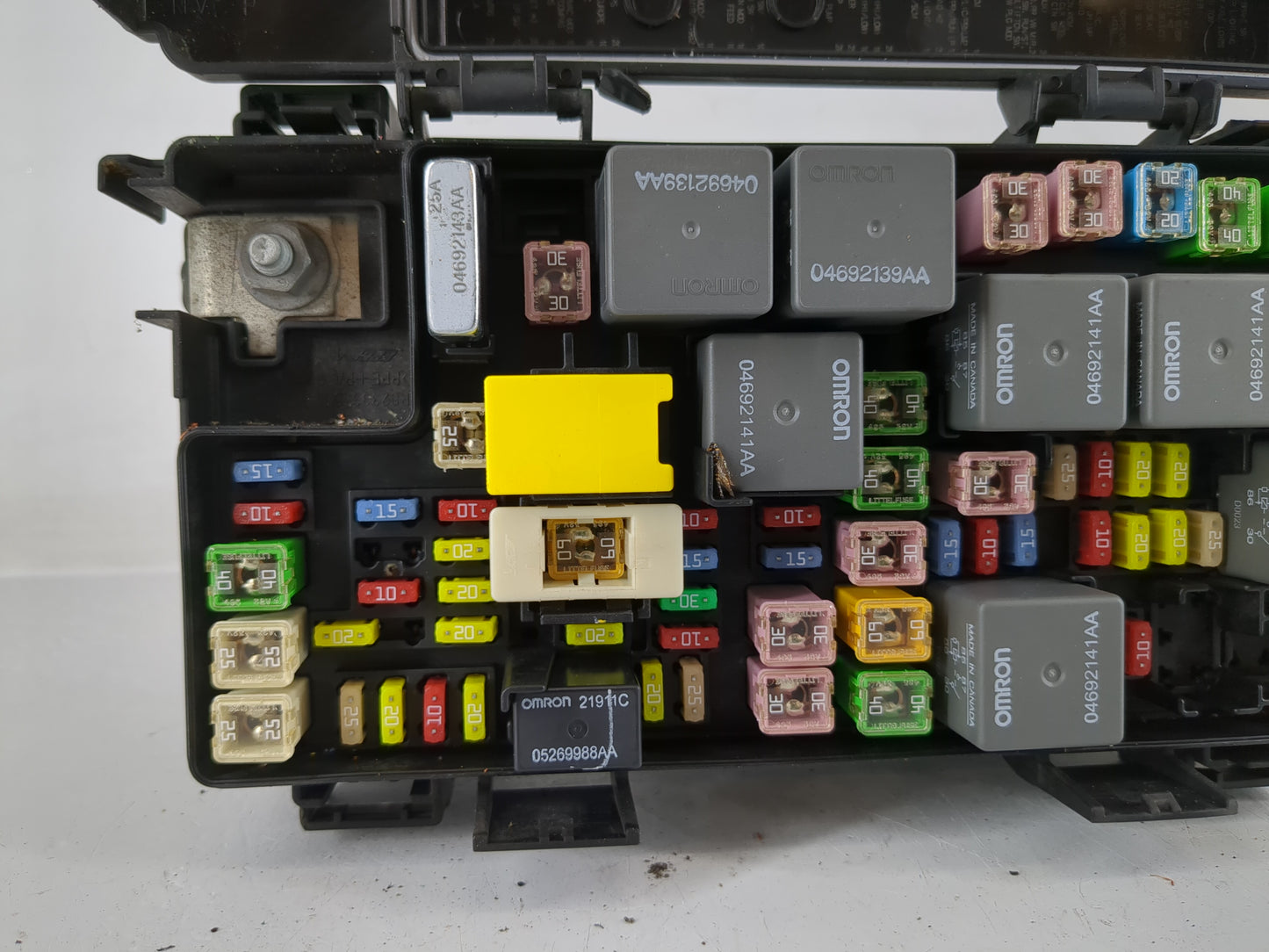 Dodge Caravan Fusebox Fuse Box Relay Module Tipm Rt226202f7 - Oemusedautoparts1.com
