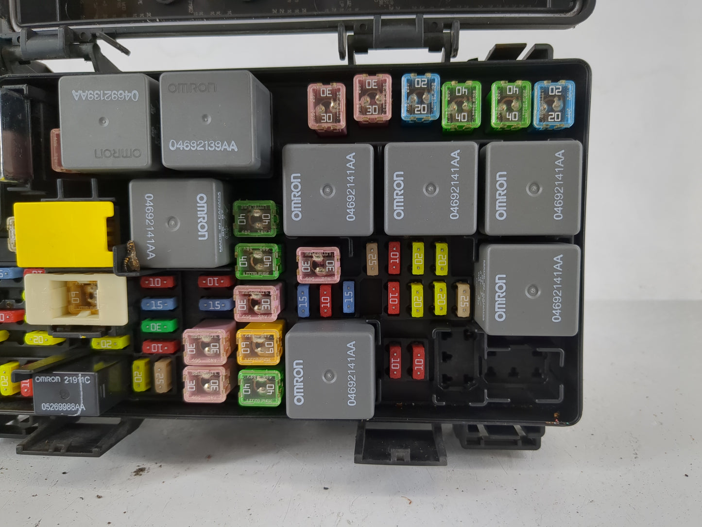 Dodge Caravan Fusebox Fuse Box Relay Module Tipm Rt226202f7 - Oemusedautoparts1.com