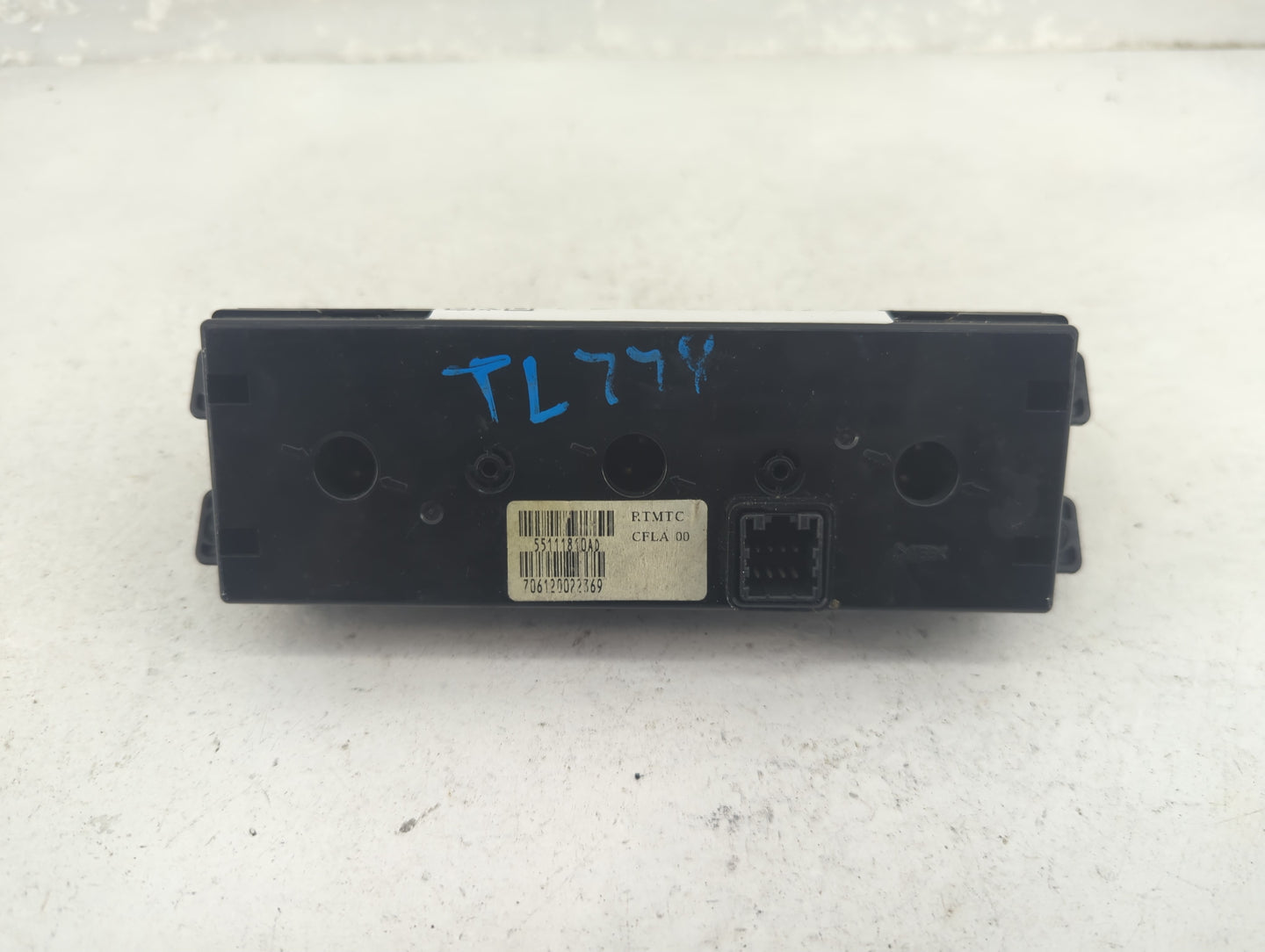 2008 Dodge Caravan Climate Control Module Temperature AC/Heater Replacement P/N:55111810AD Fits Fits 2009 2010 2011 OEM Used