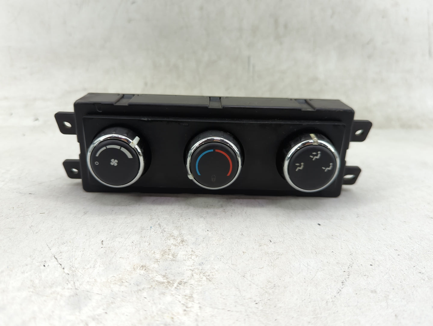 2008 Dodge Caravan Climate Control Module Temperature AC/Heater Replacement P/N:55111810AD Fits Fits 2009 2010 2011 OEM Used