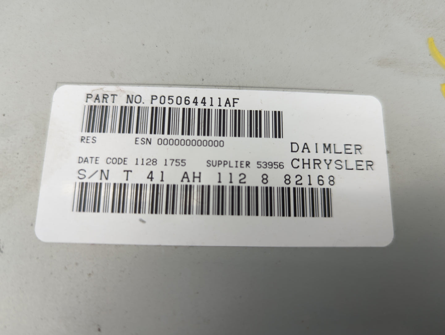 2008 Dodge Caravan Radio AM FM Cd Player Receiver Replacement P/N:P05064411AF Fits OEM Used Auto Parts - Oemusedautoparts1.c