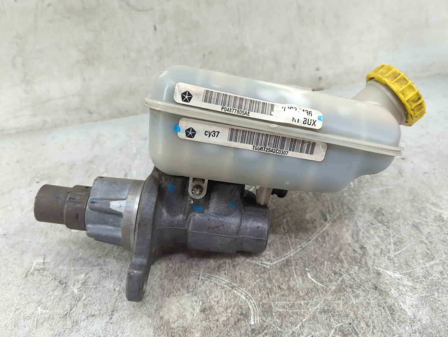 Dodge Caravan Brake Master Cylinder 1467625 - Oemusedautoparts1.com